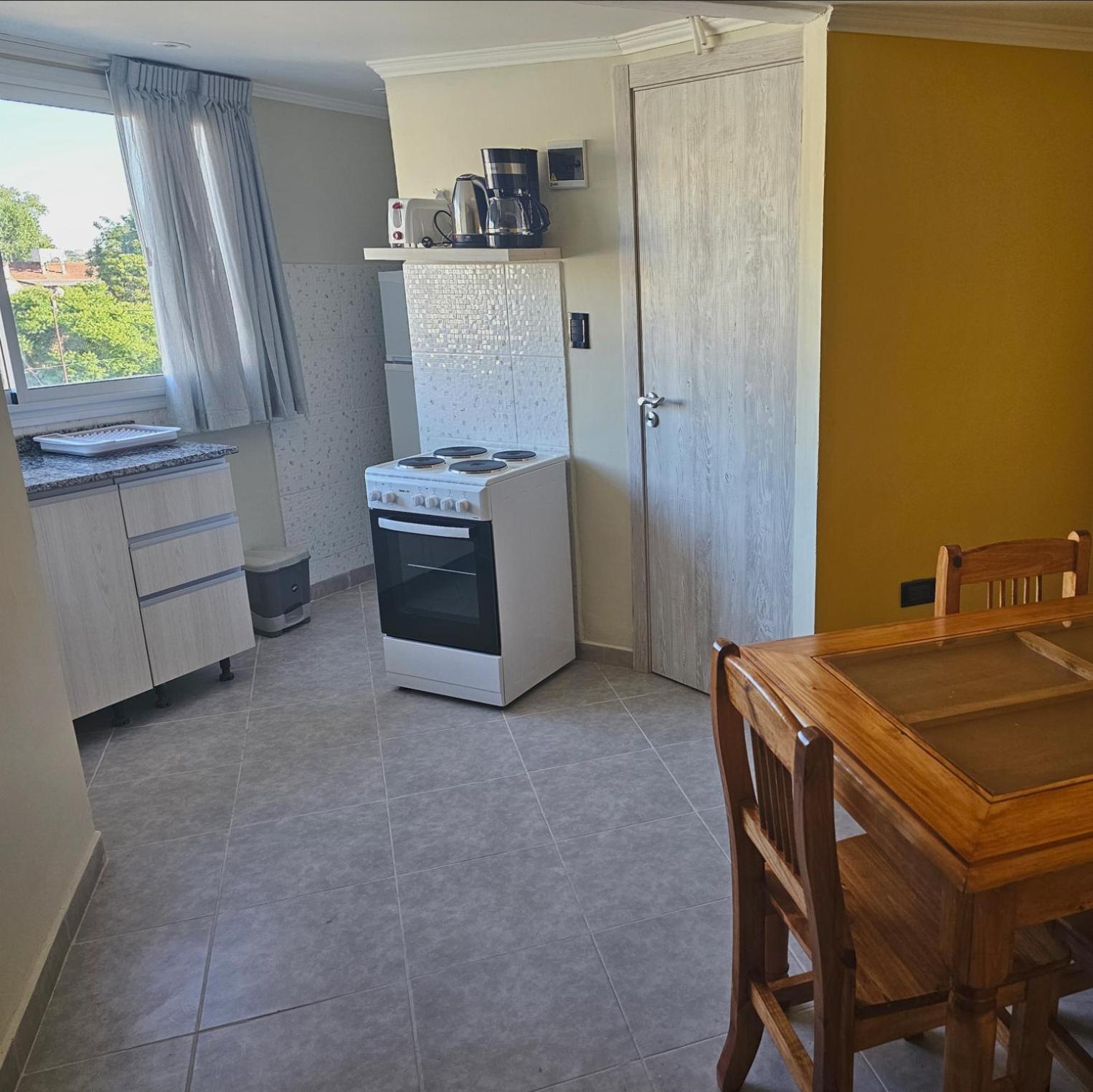 Deluxe Apartment photo 2