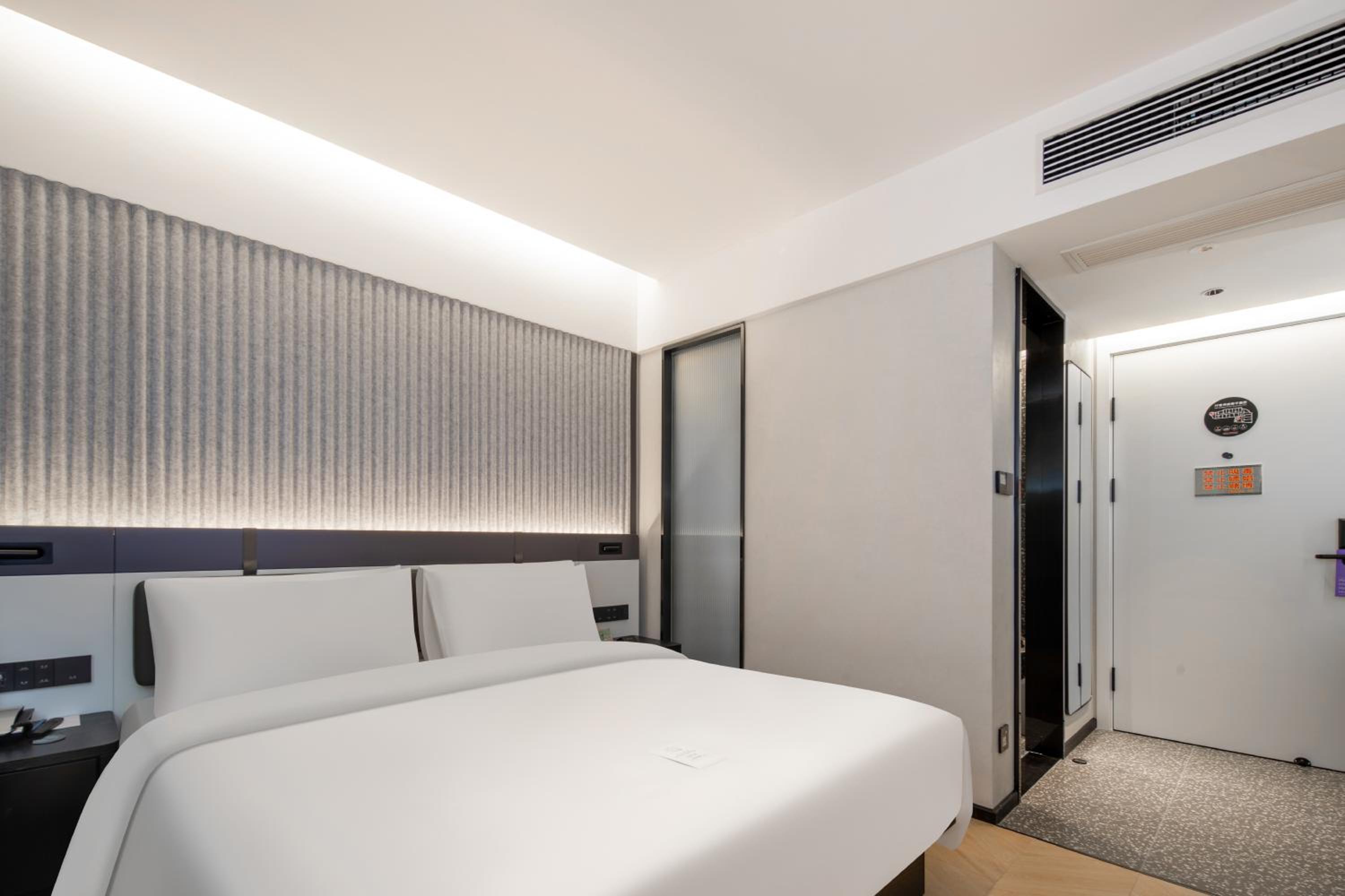 Light Double Room