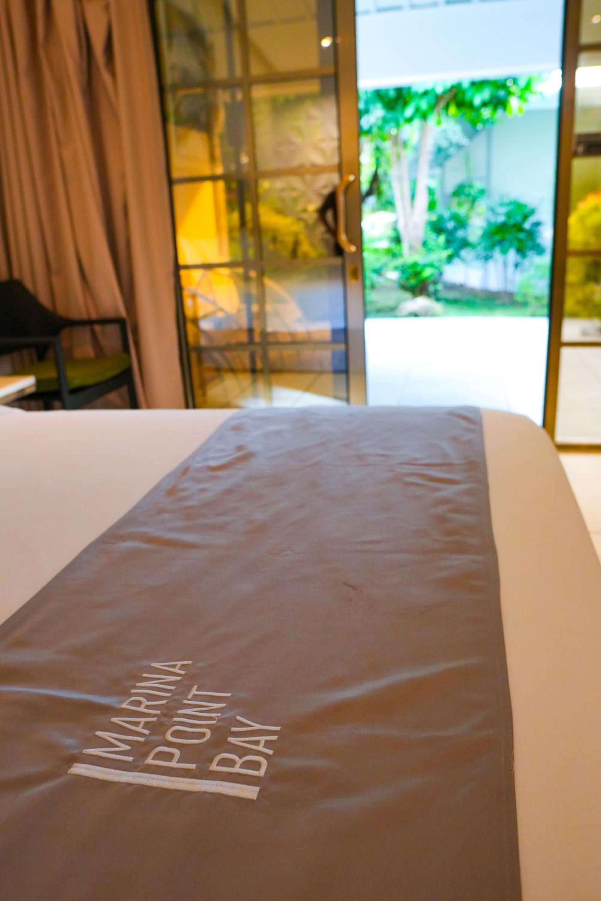 Suite with Garden View - Photo 23