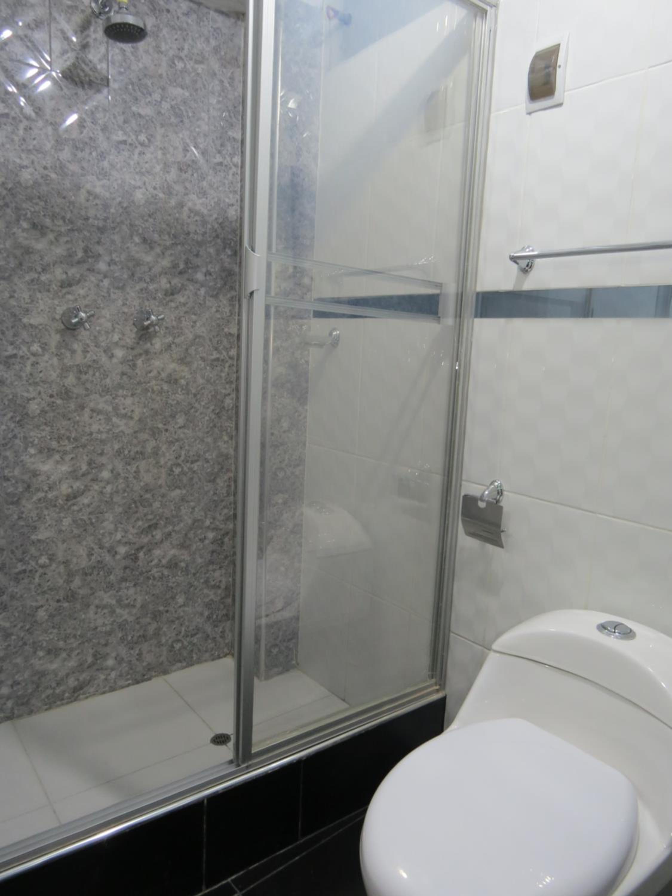 Deluxe Room (2 Adults + 1 Child) photo 2