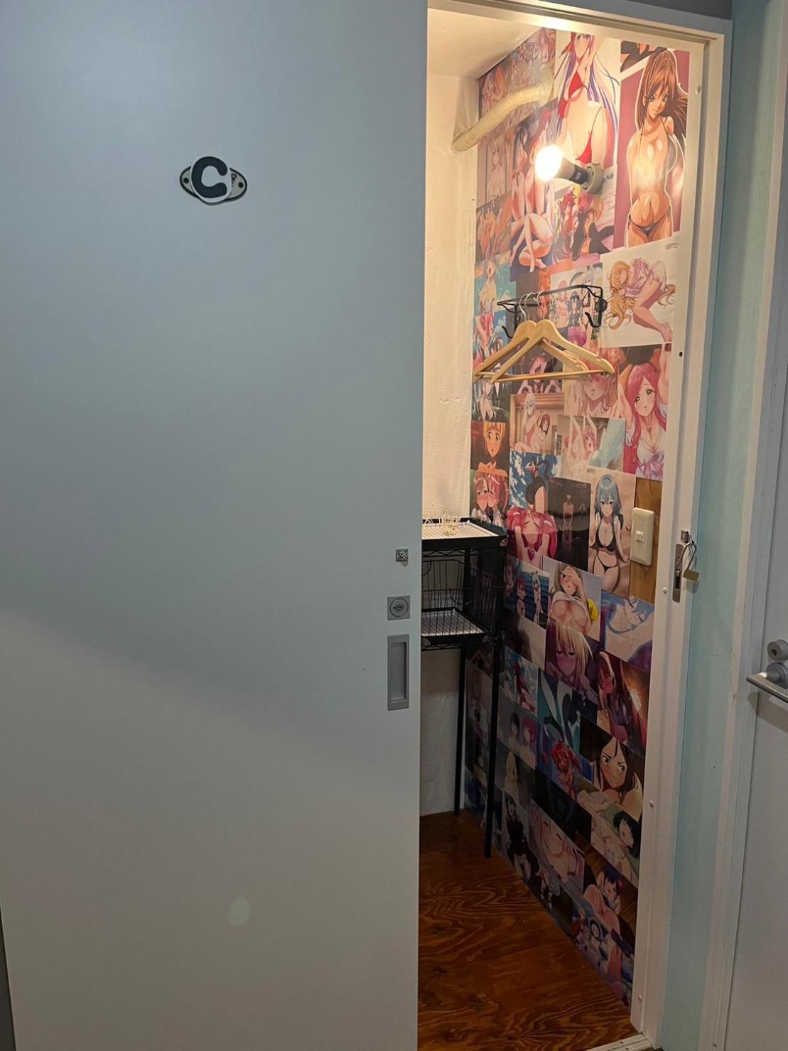 Single Bed in Dormitory Room photo 3
