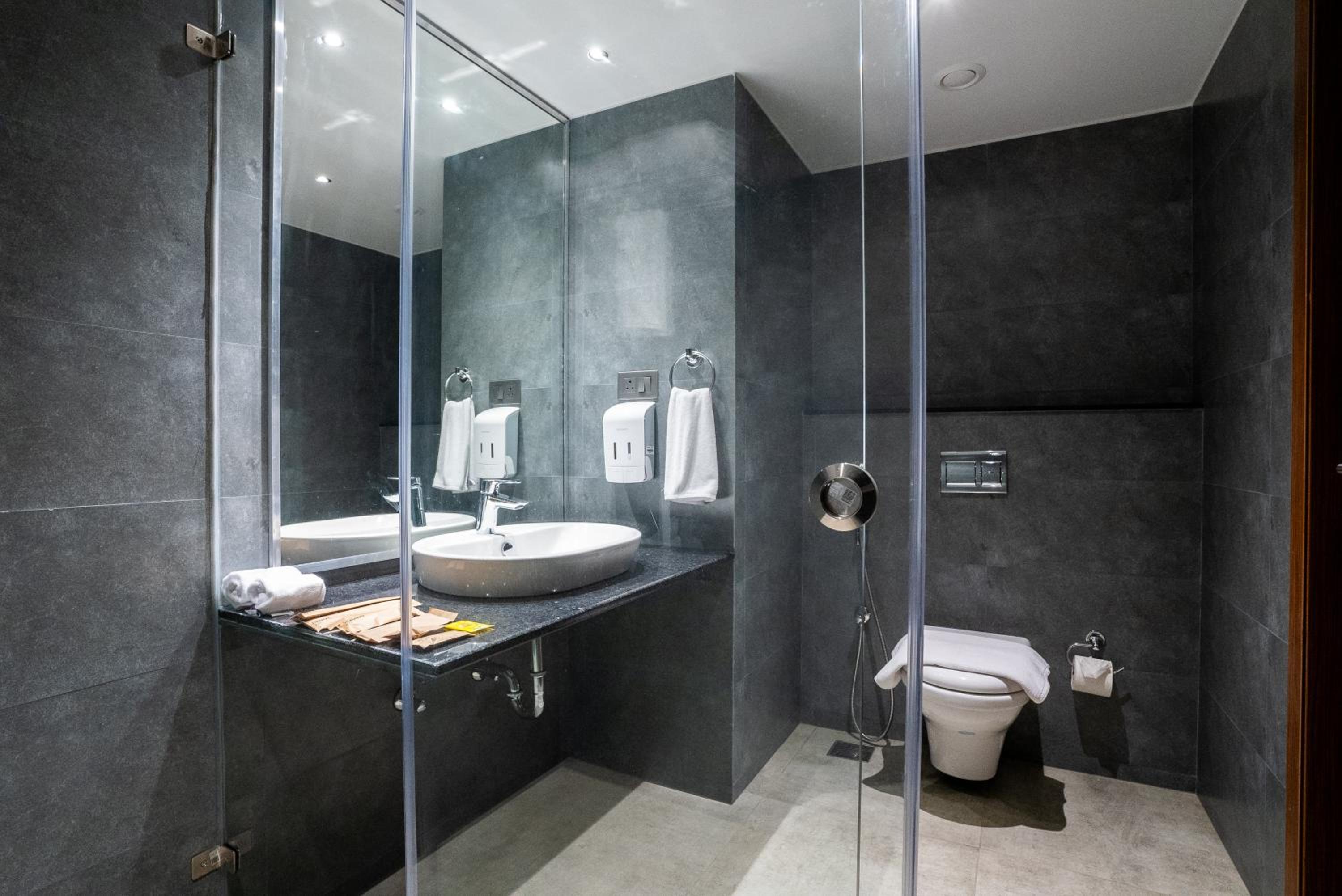 Family Suite - Photo 5