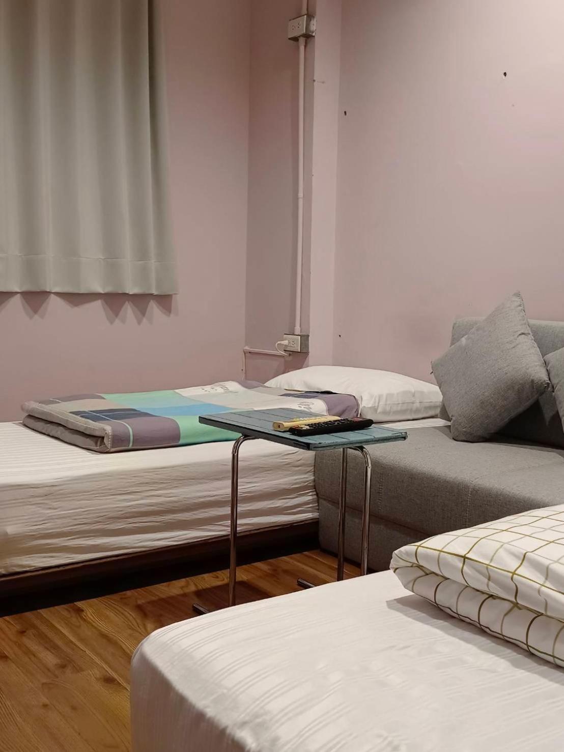 Triple Room with Private Bathroom photo 3