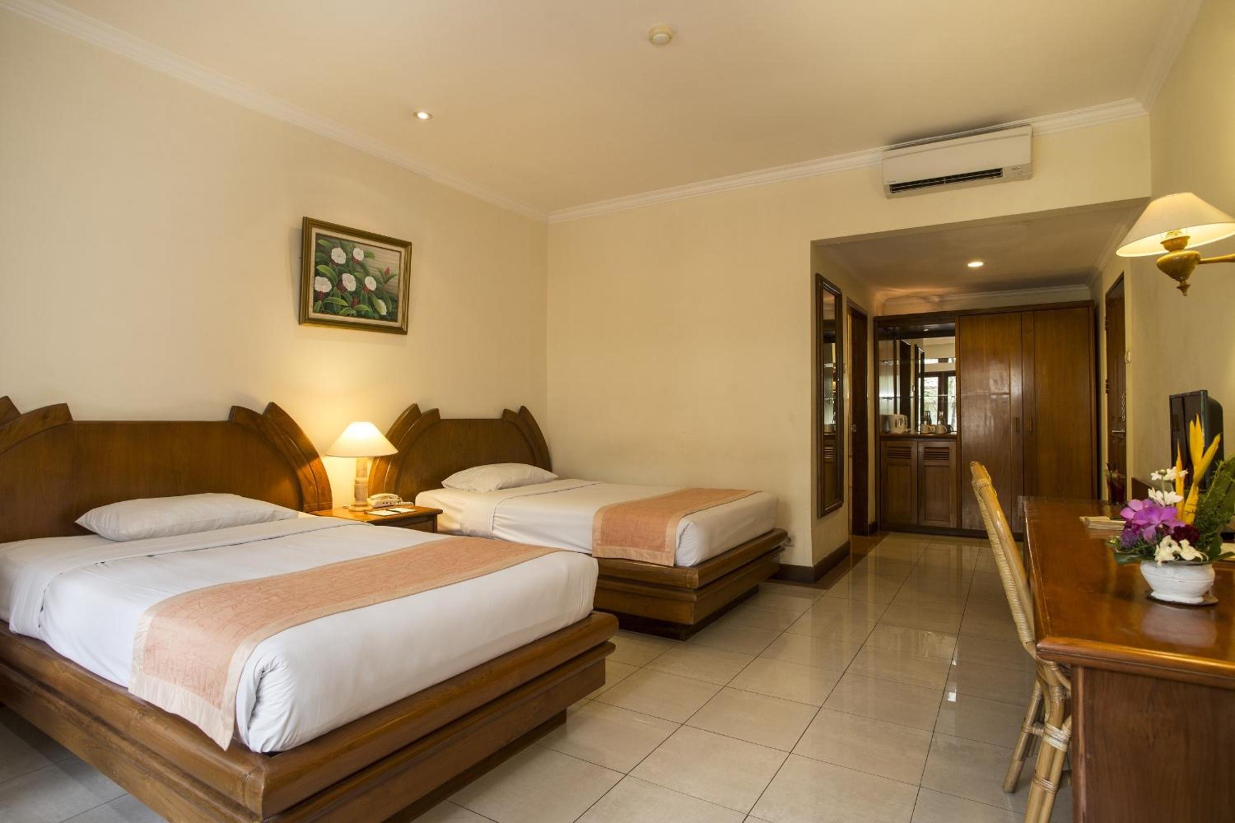 Deluxe Ground Story with One Twin Bed and 2 Adults Occupancy (Non Smoking)