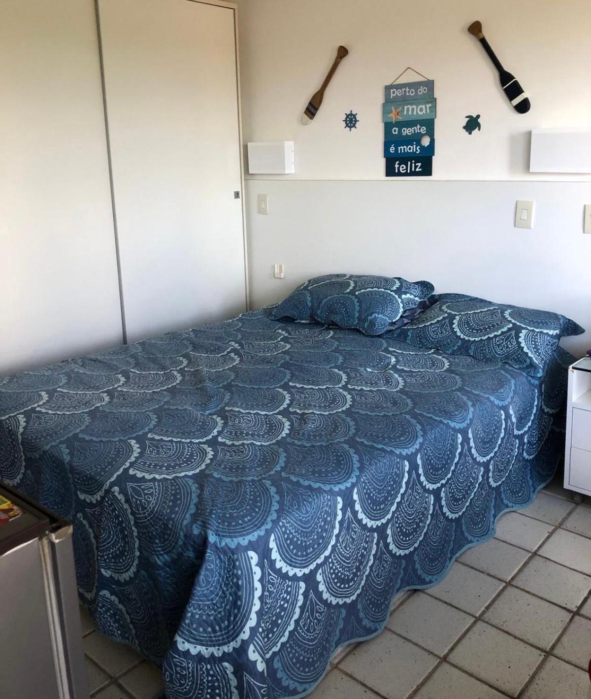 Studio Apartment - Photo 1