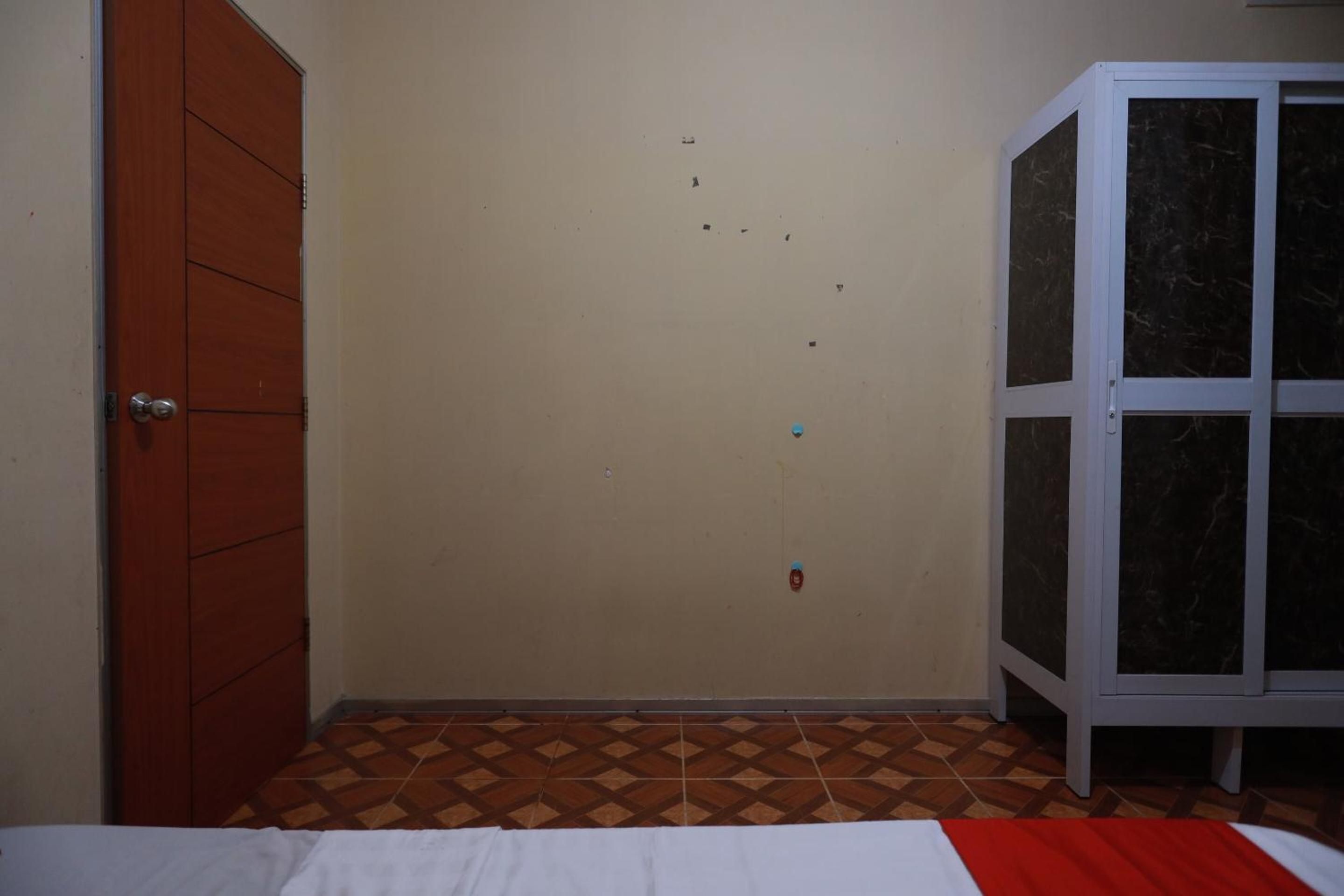 Deluxe King Room photo 2