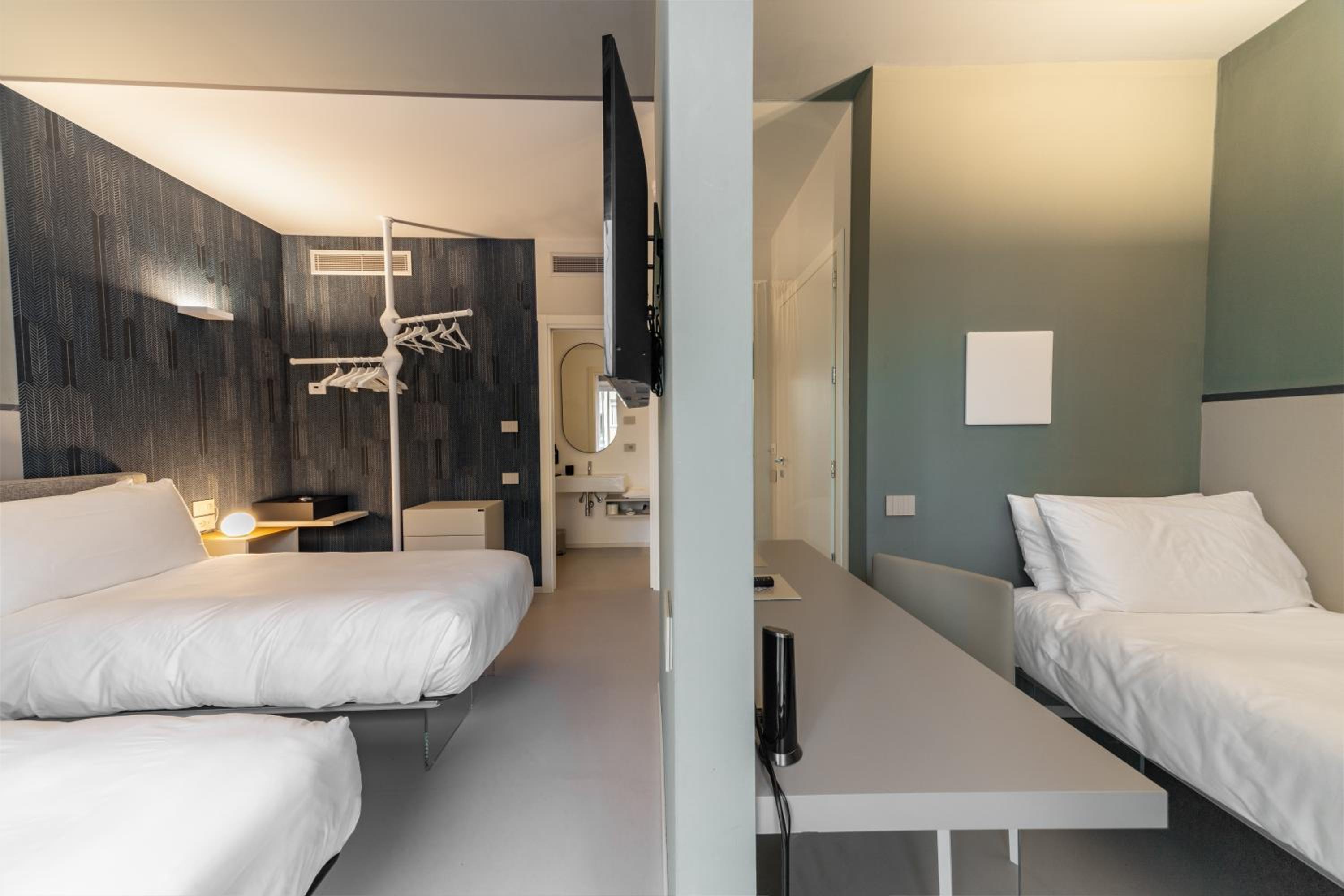Triple Room - Photo 2