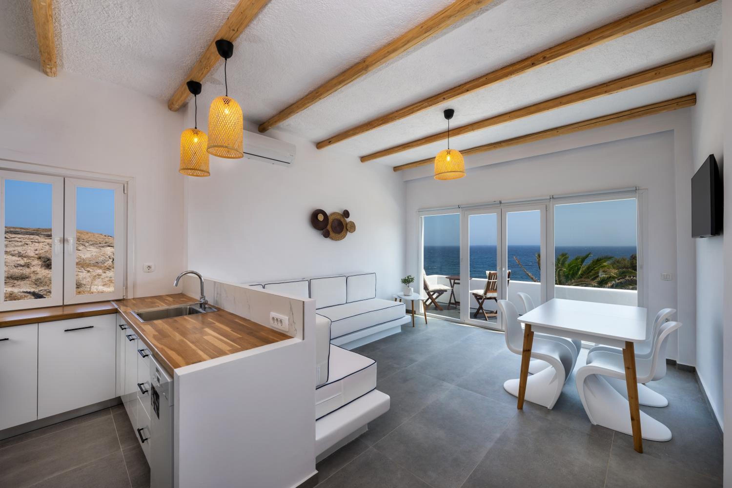 Villa - Beach Front photo 1
