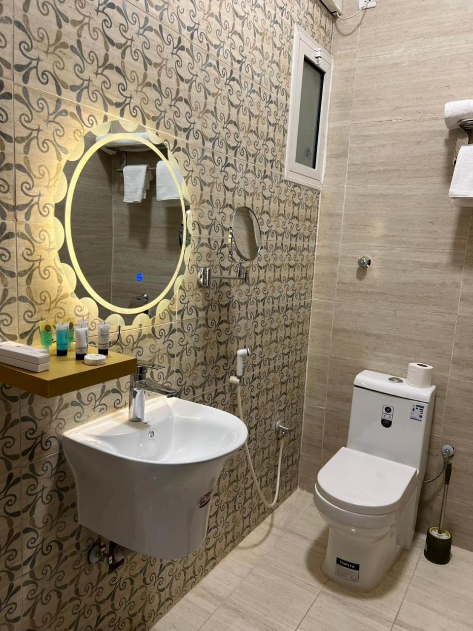 Three-Bedroom Suite photo 3