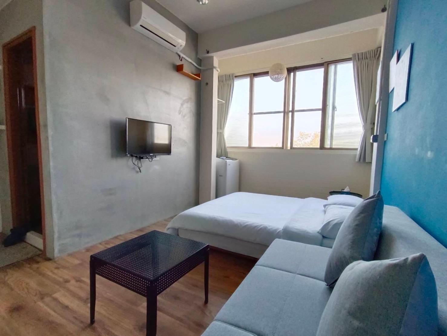 Standard Double Room photo 3