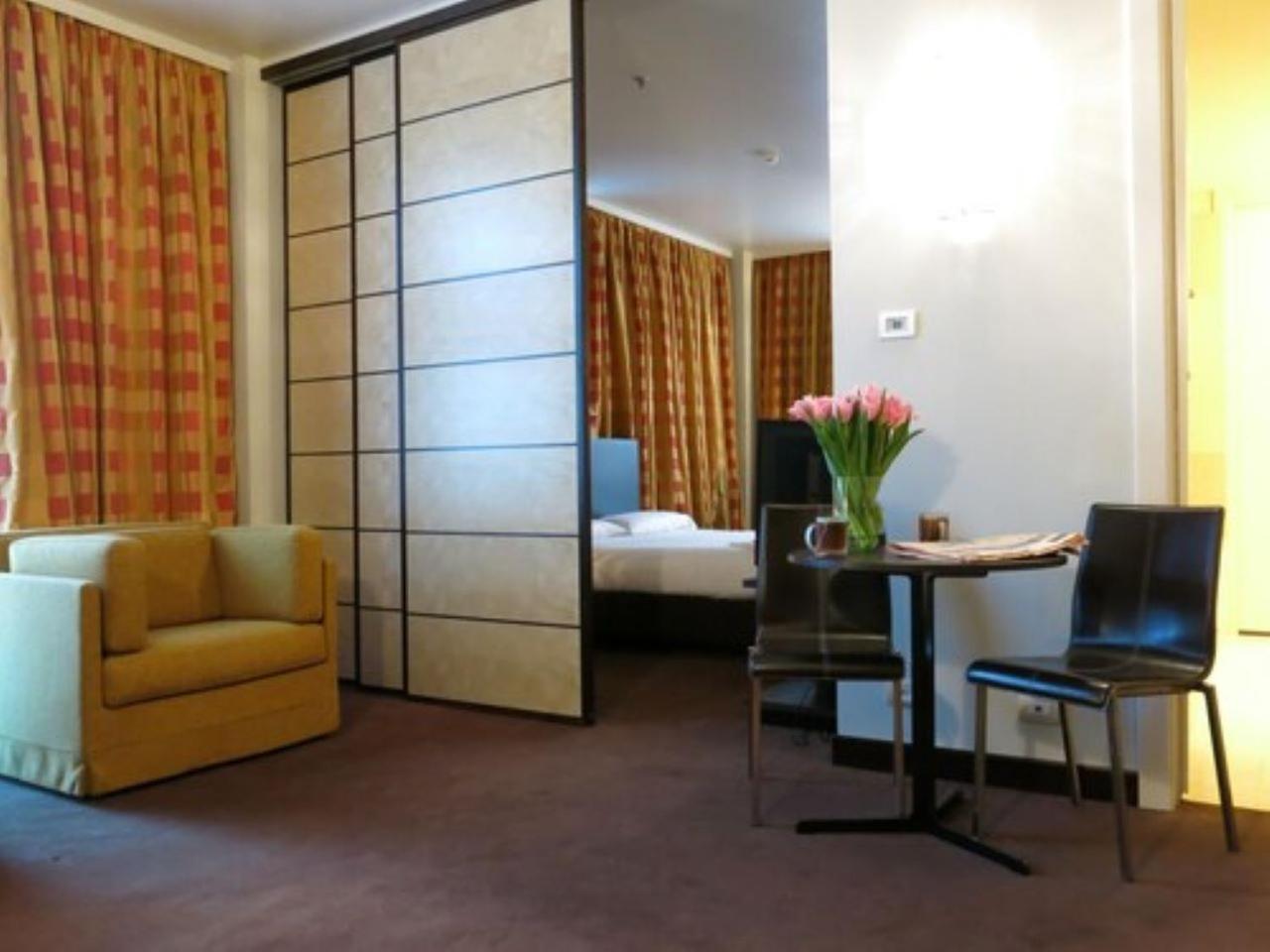 Family Suite - Photo 7