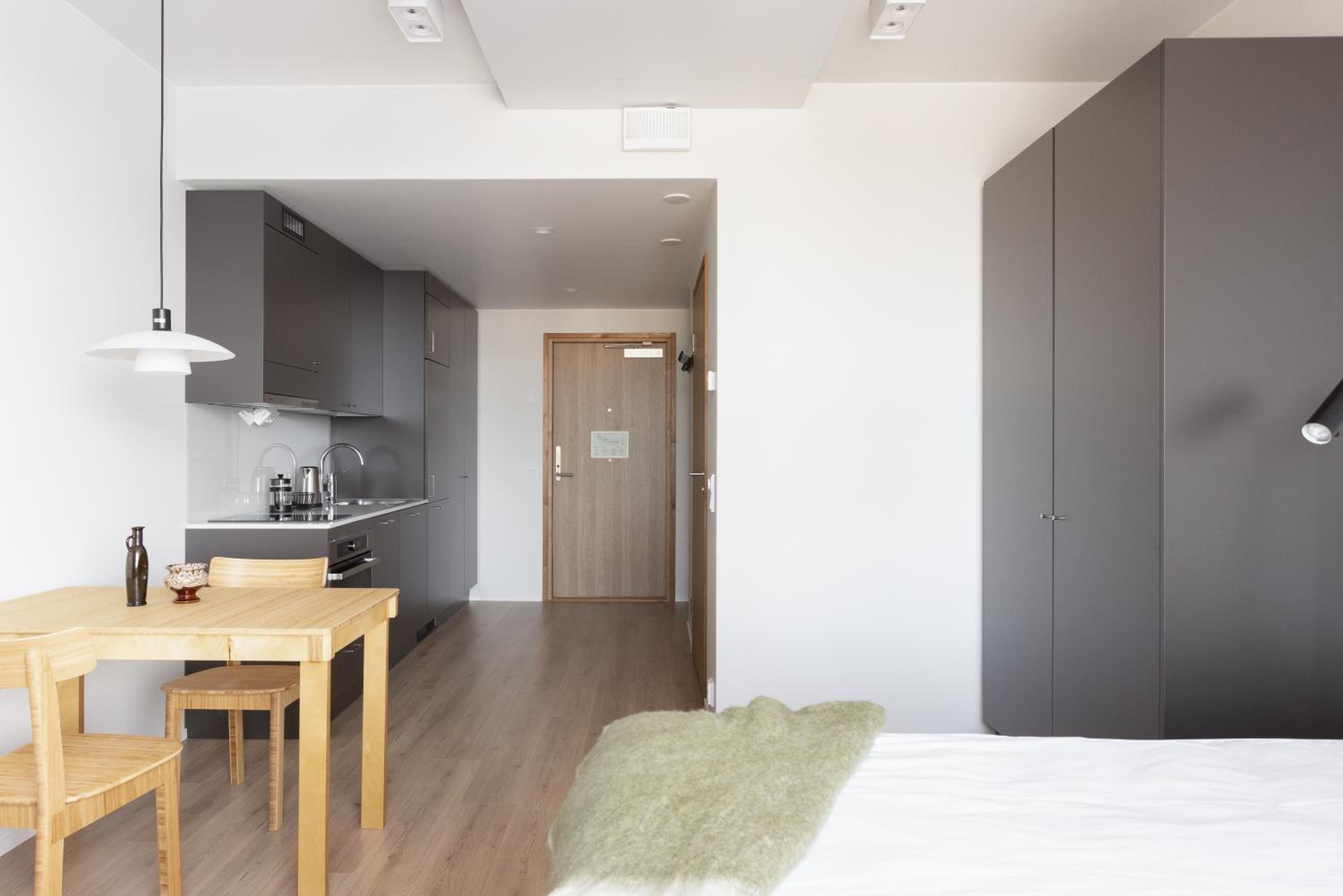 Medium-studio - upper floors - Photo 11