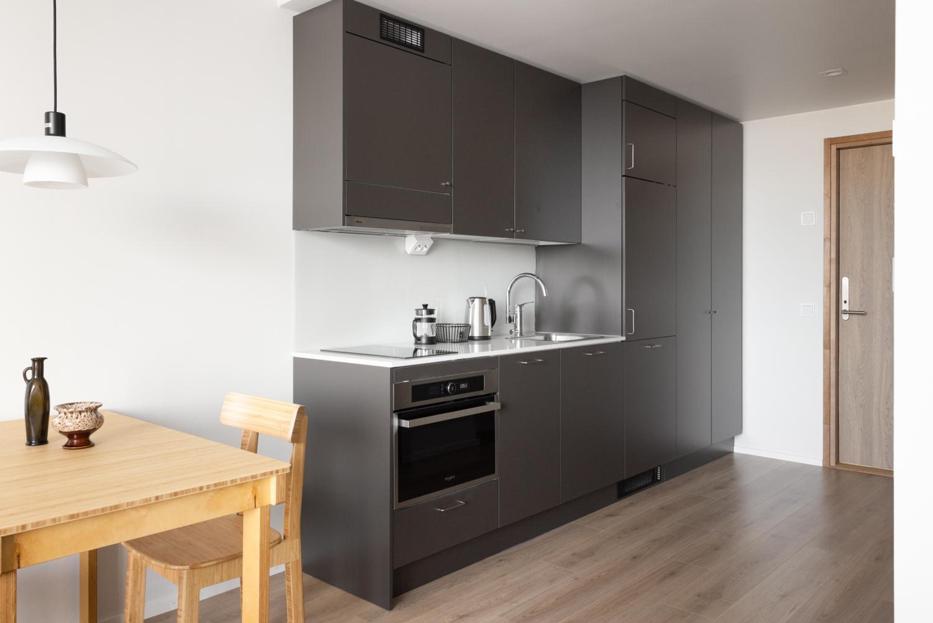 Medium-studio - upper floors - Photo 3