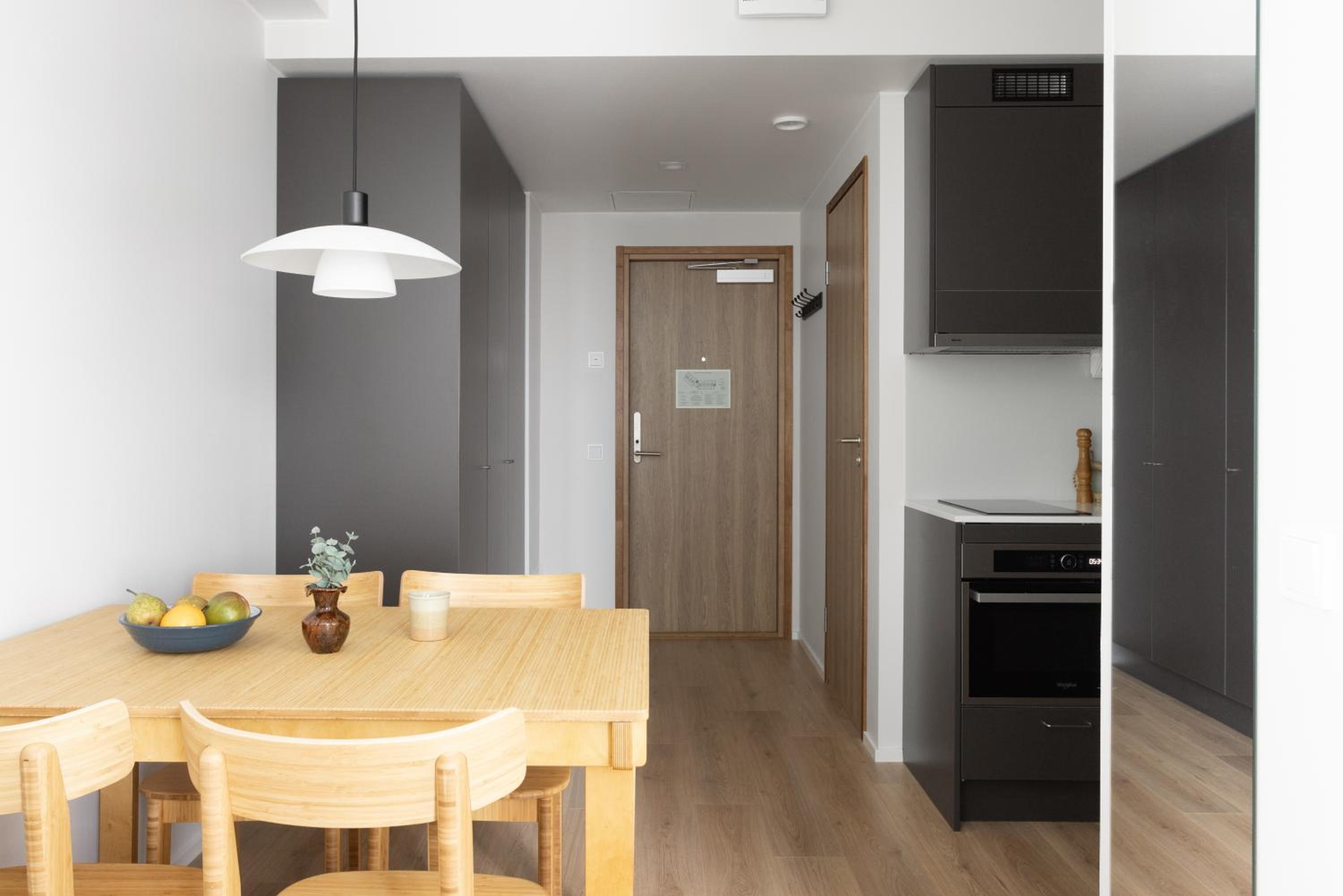 Spacious-studio with sea view - Photo 6