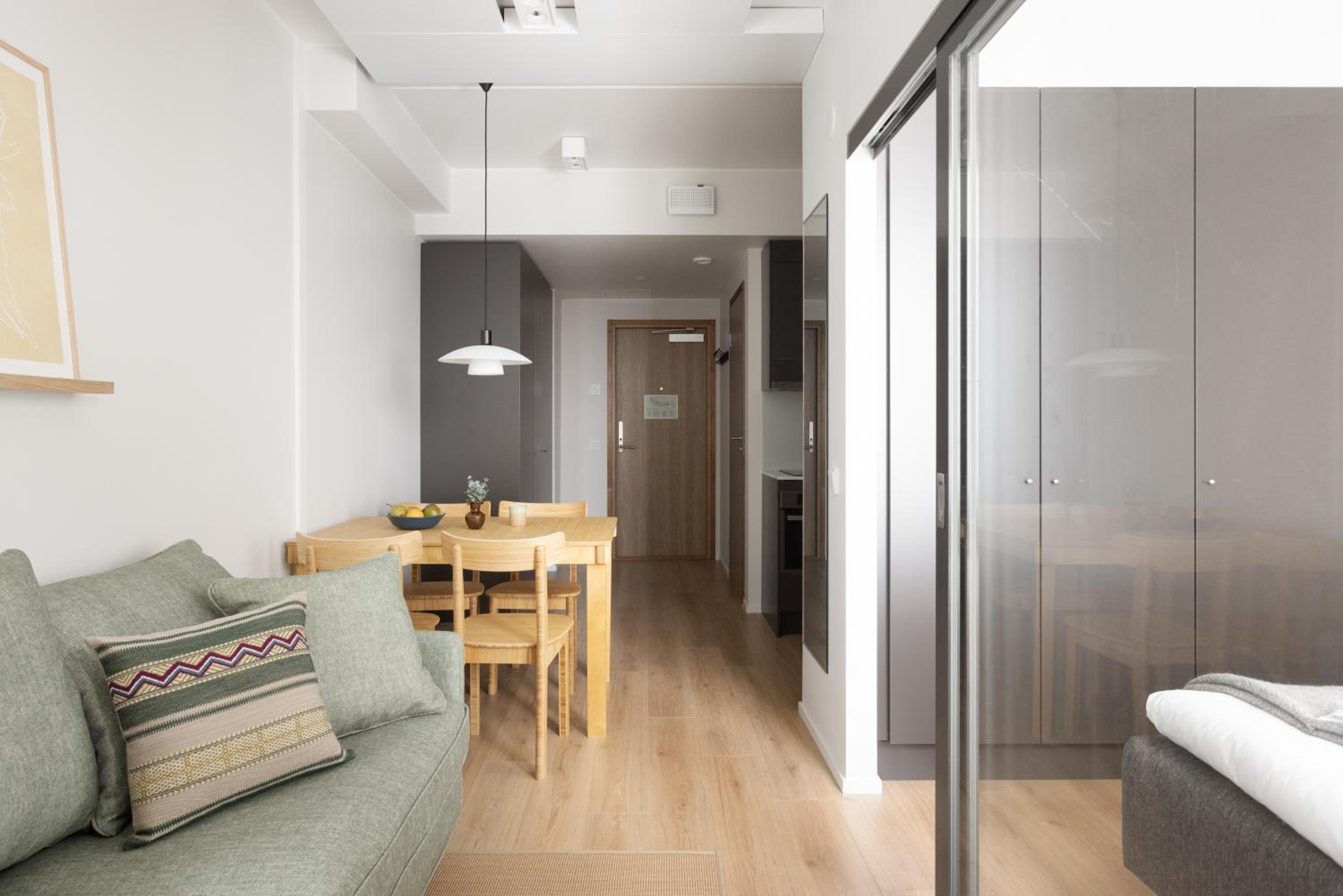 Spacious-studio with sea view - Photo 7