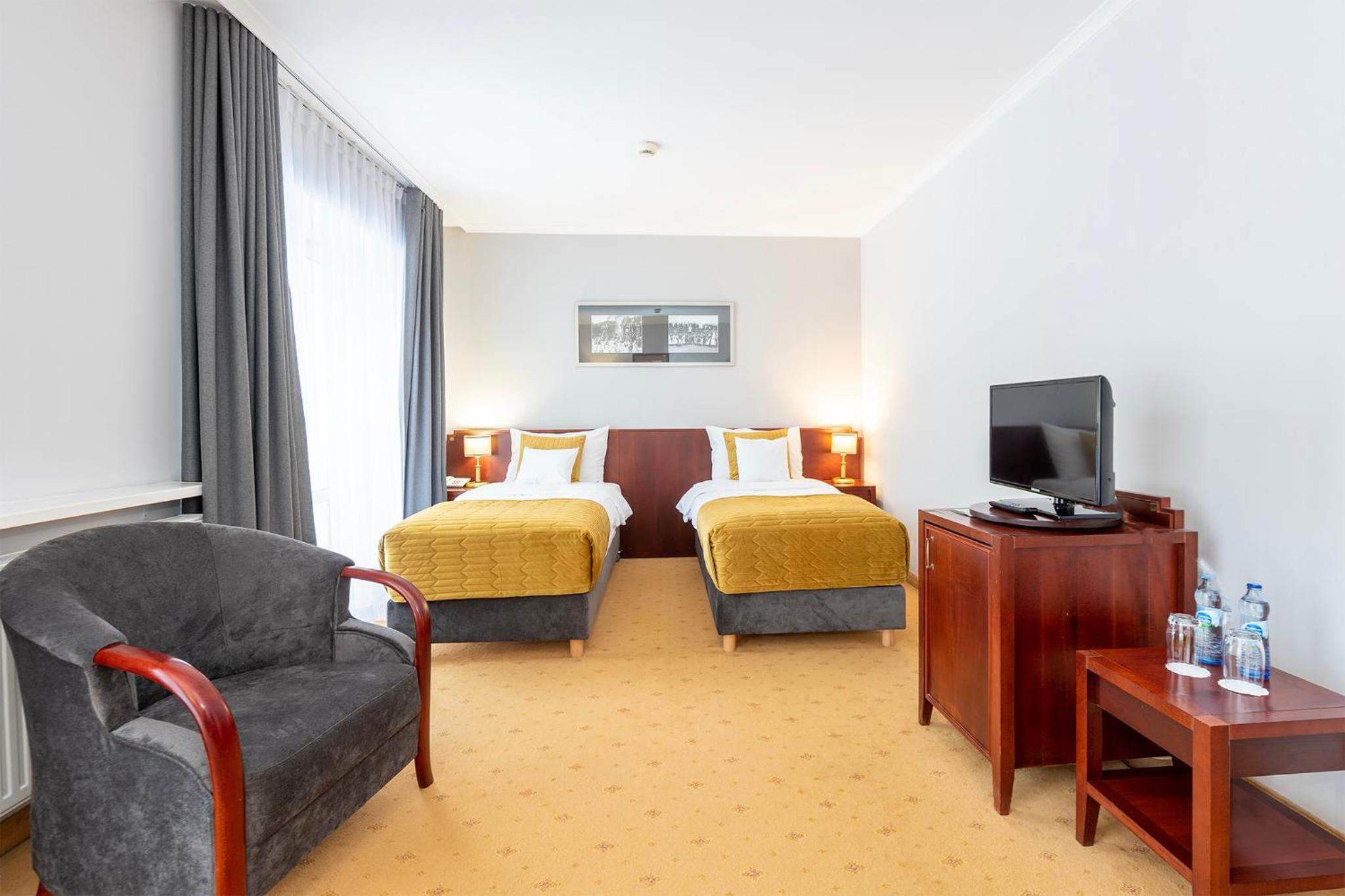 Double or Twin Room photo 2