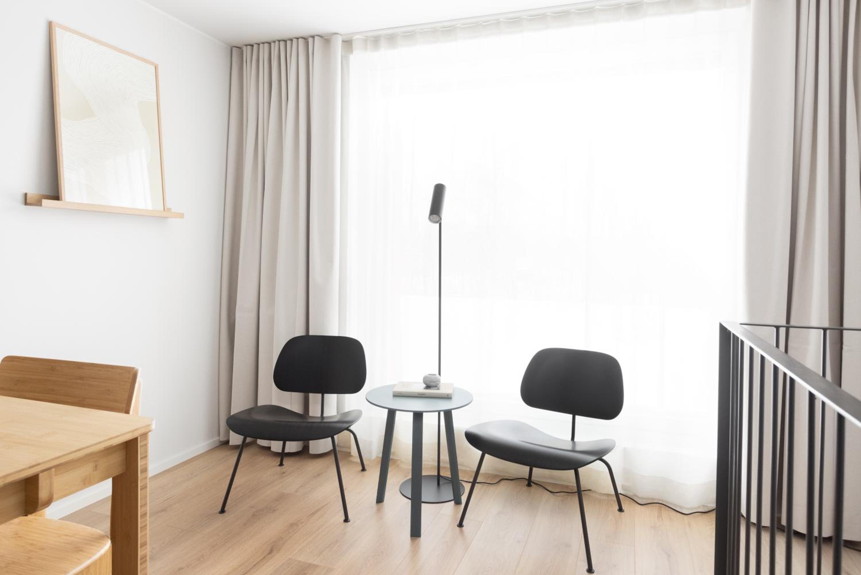 Spacious-studio with loft photo 3