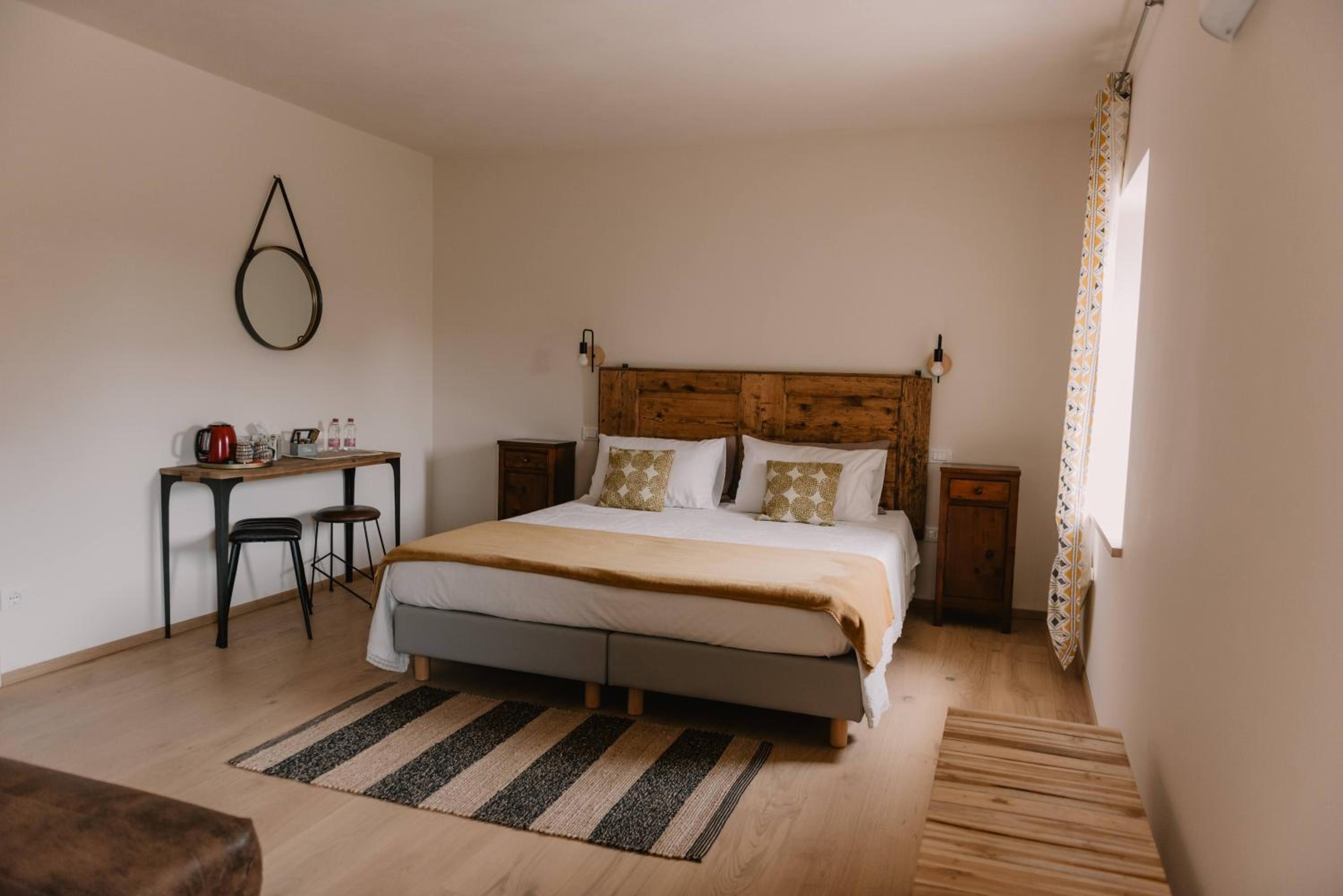 Deluxe Double or Twin Room - Photo 1