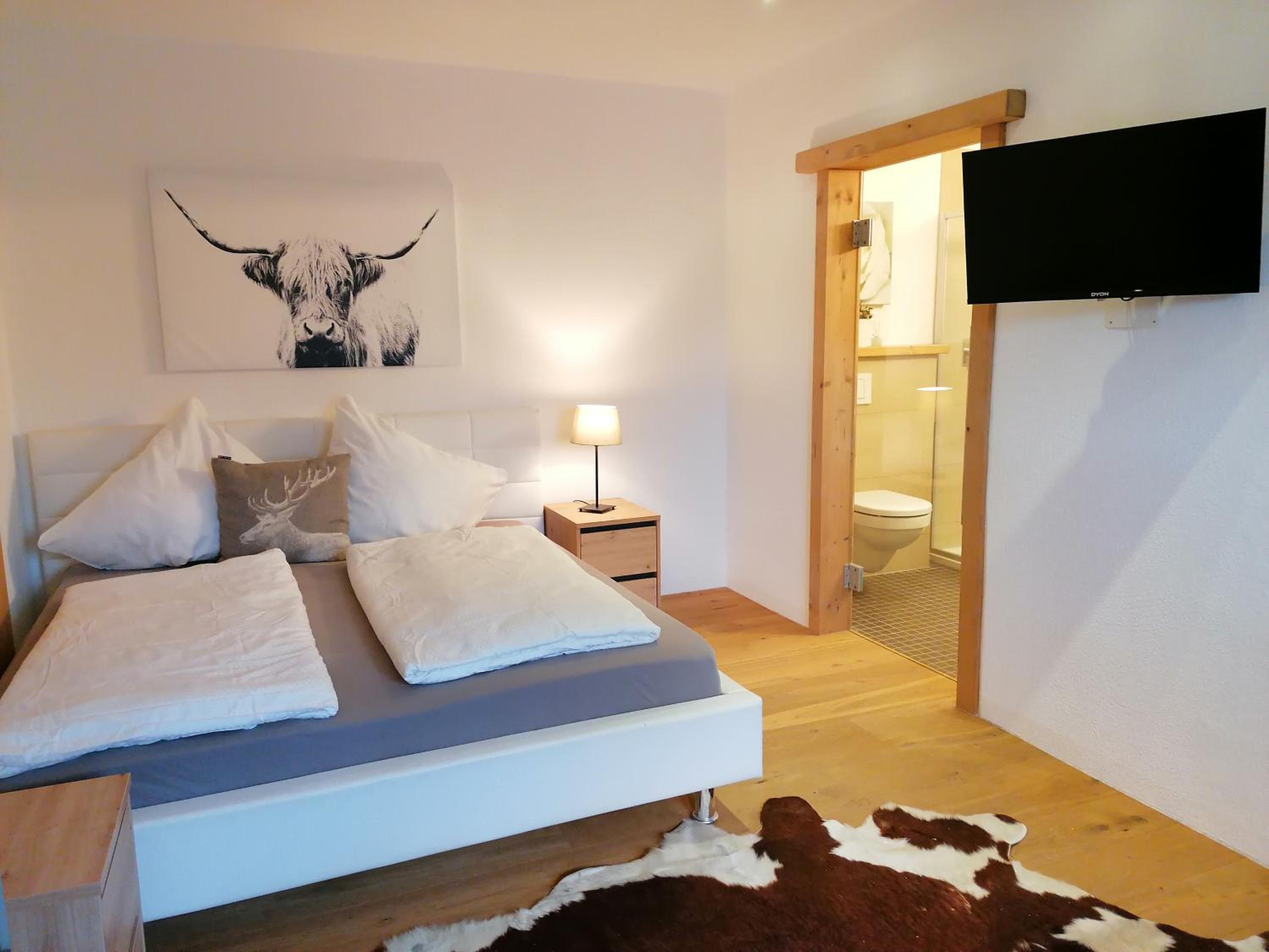 Double Room with Private Bathroom photo 1