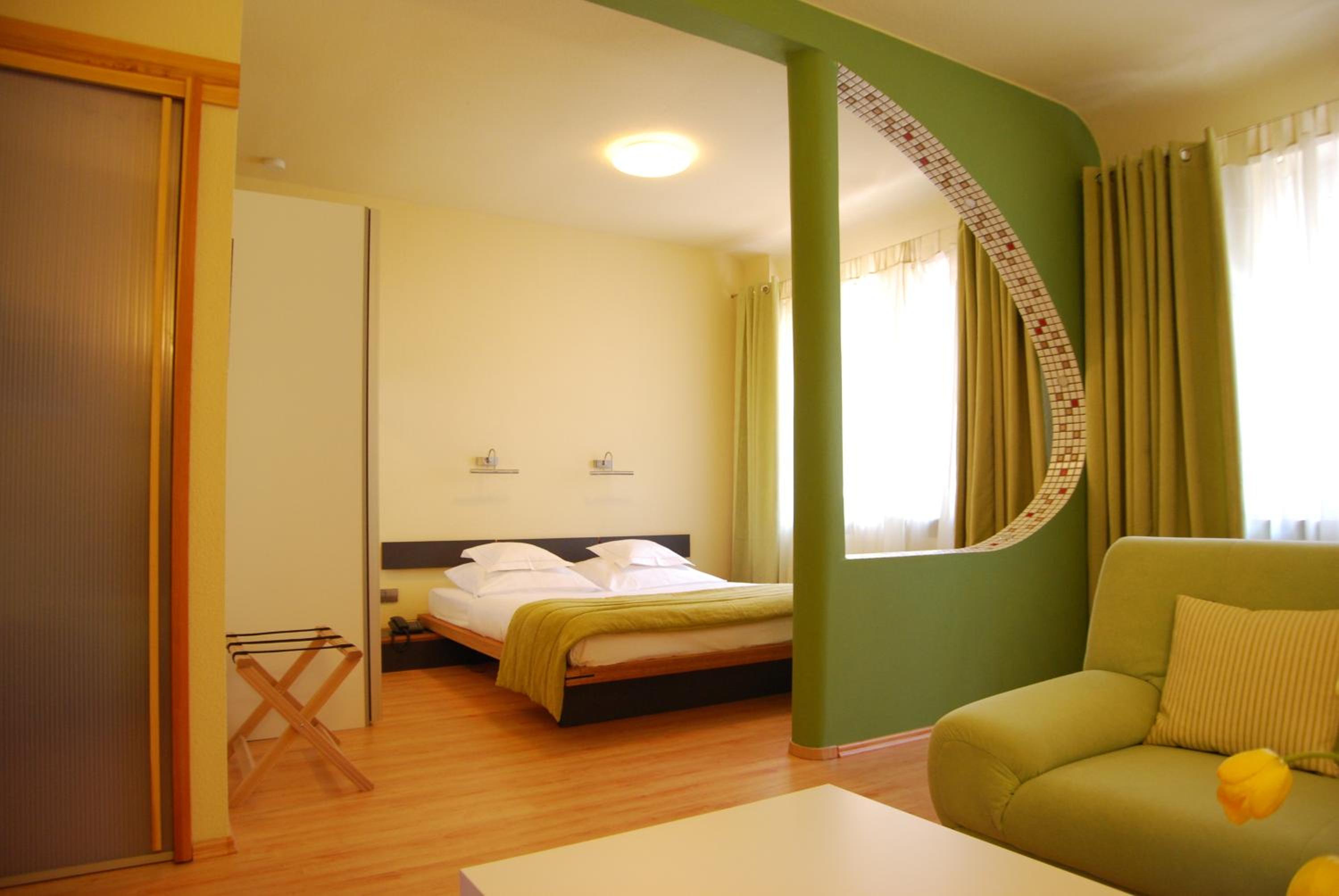 Double Room - Photo 1