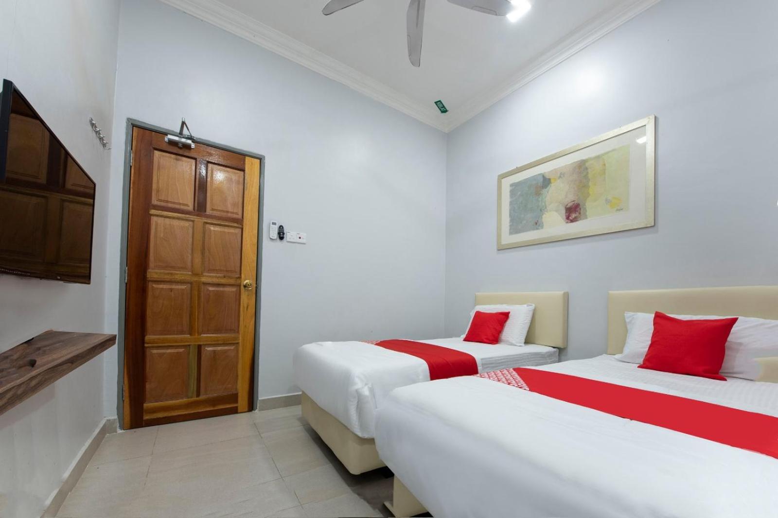 Deluxe Twin Room photo 2