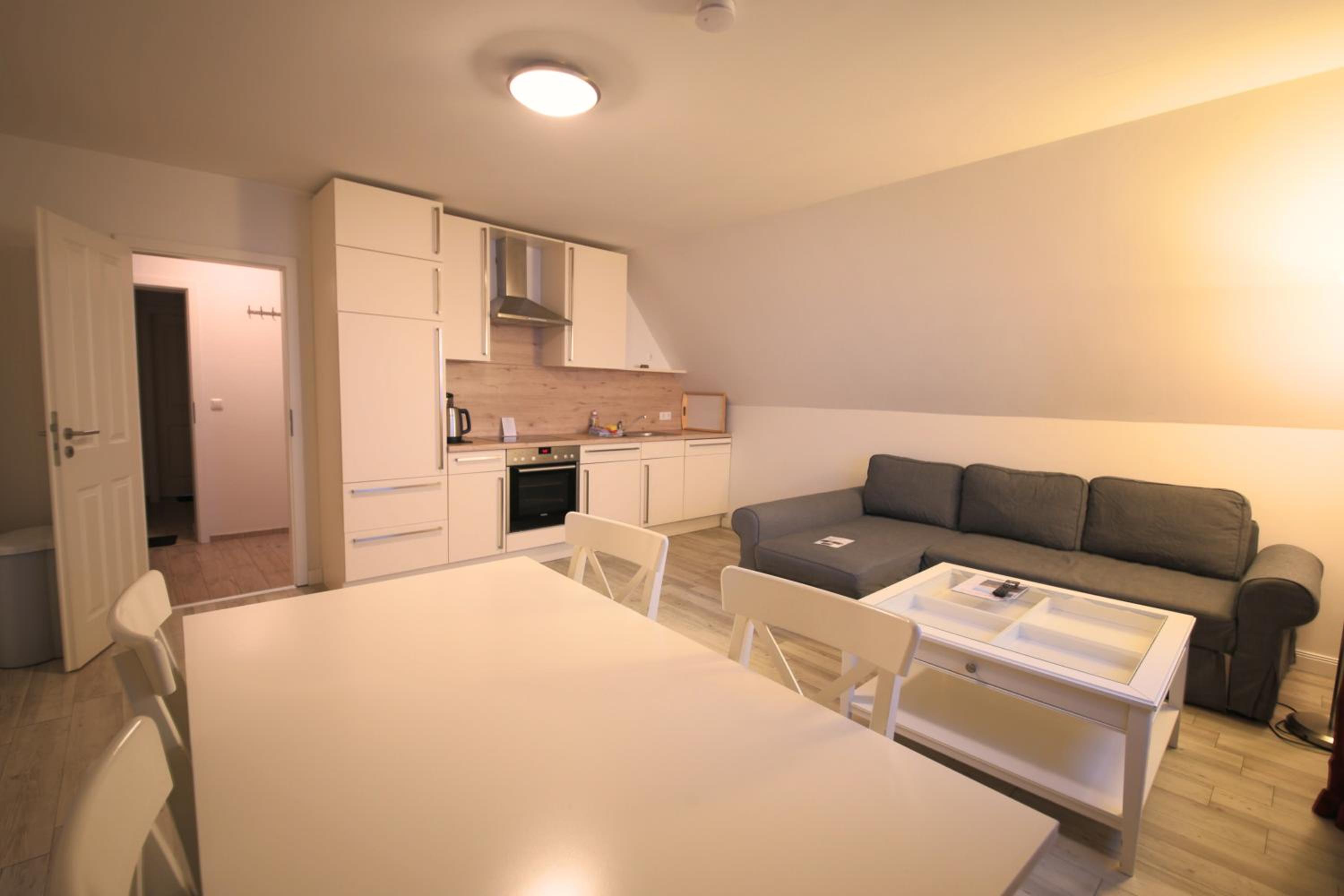 One-Bedroom Apartment with Sea View photo 3