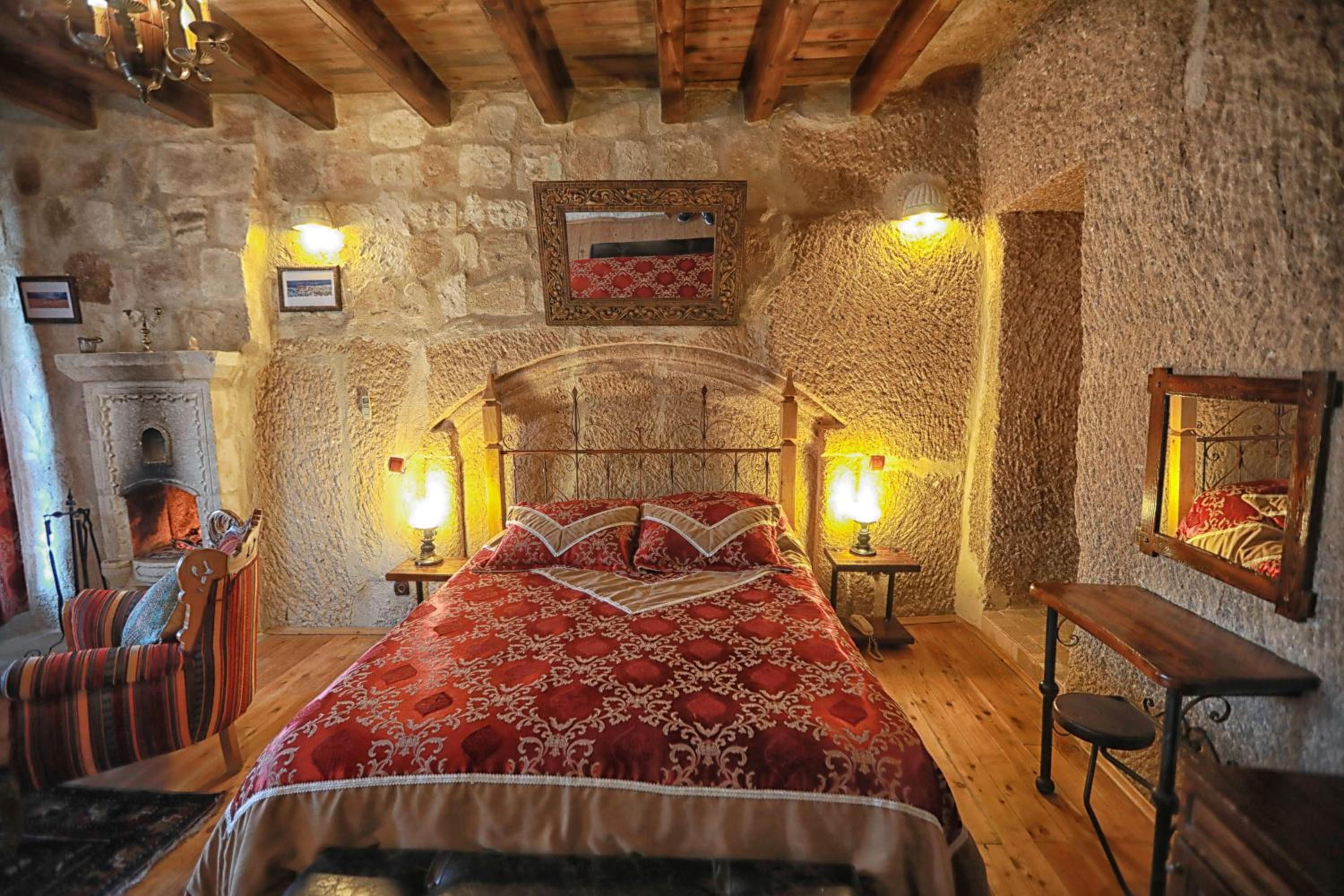 Deluxe Double Room - Photo 7