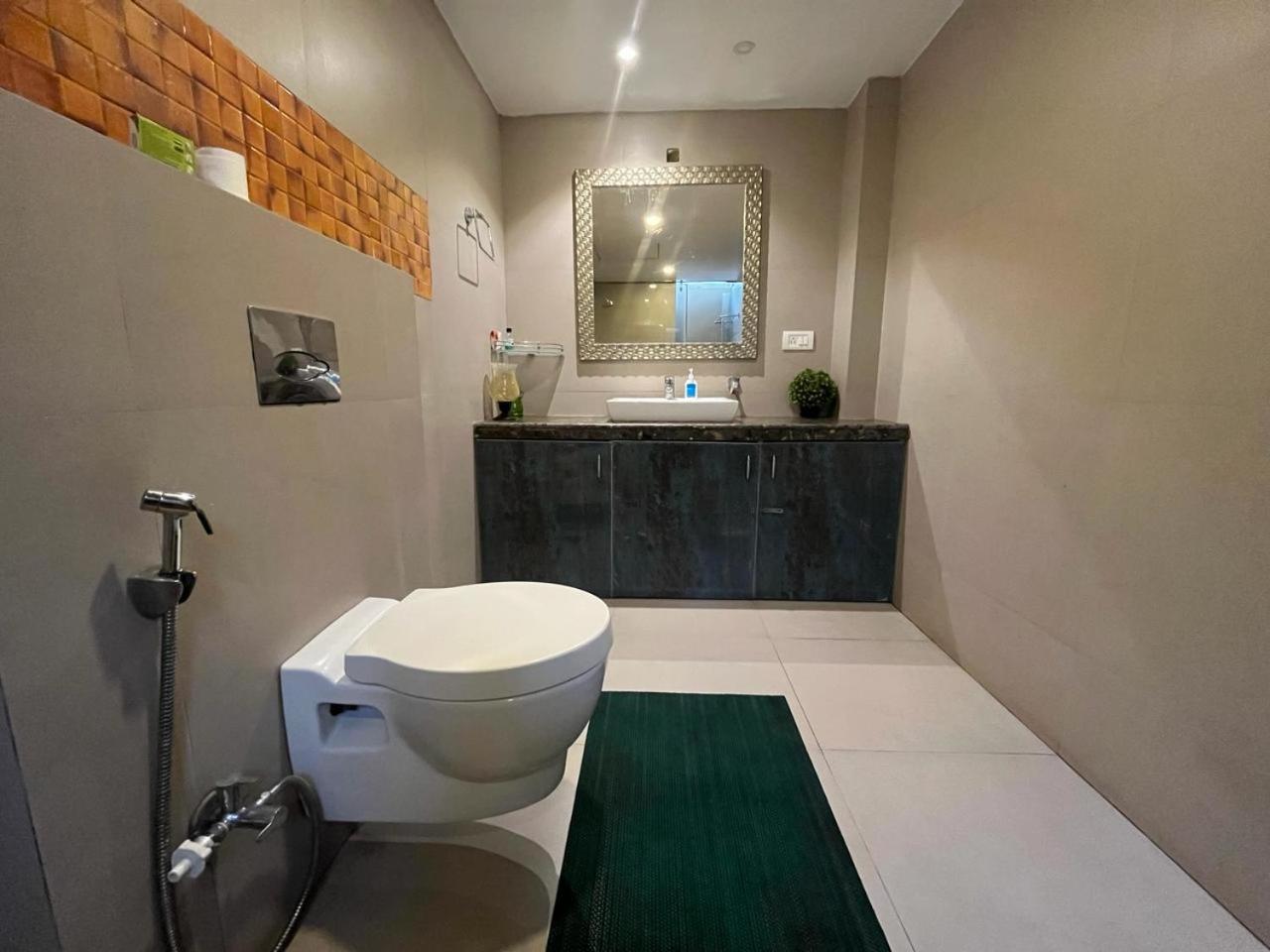 Three-Bedroom Villa photo 3