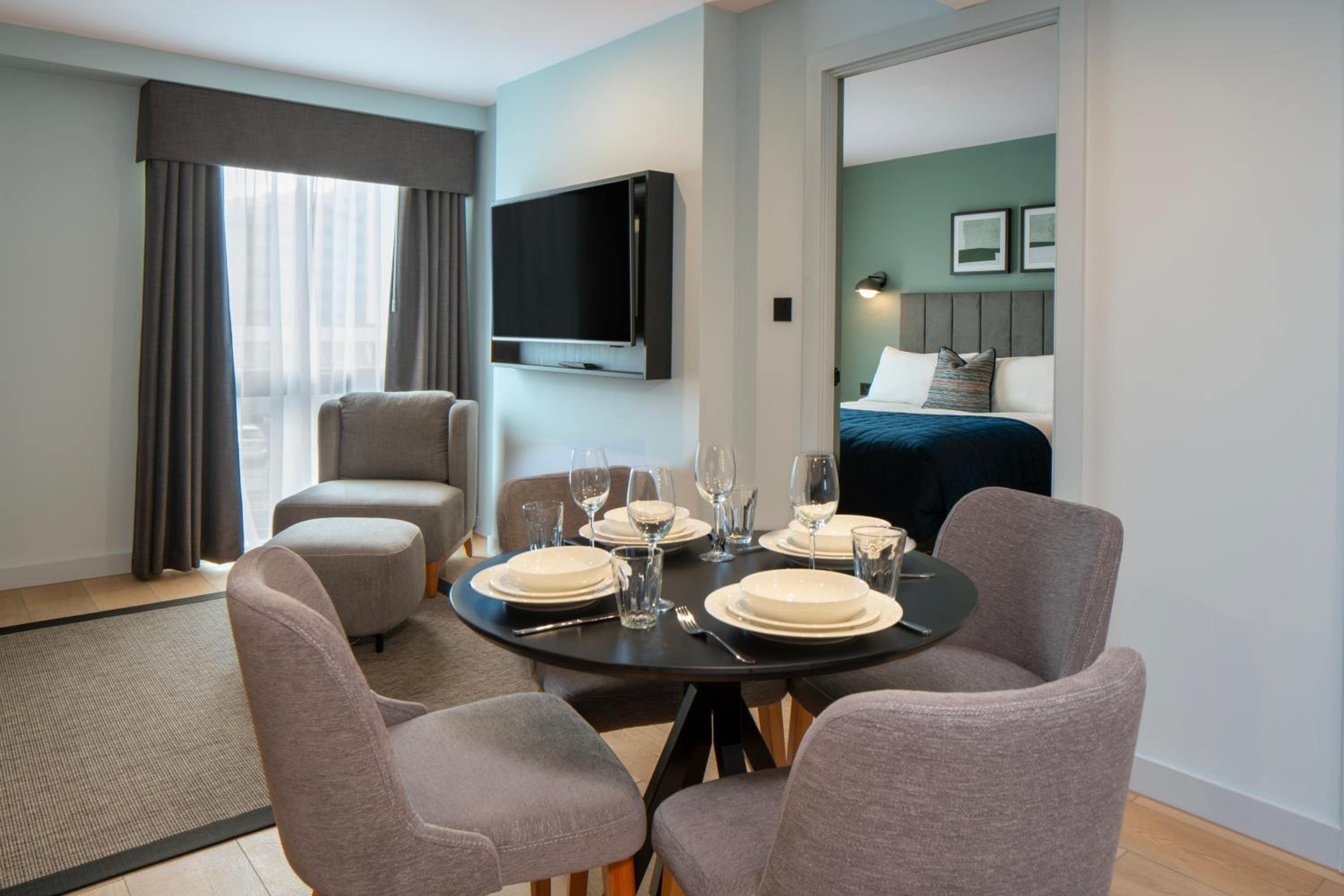 Classic 1 Bedroom Apartment - Photo 6