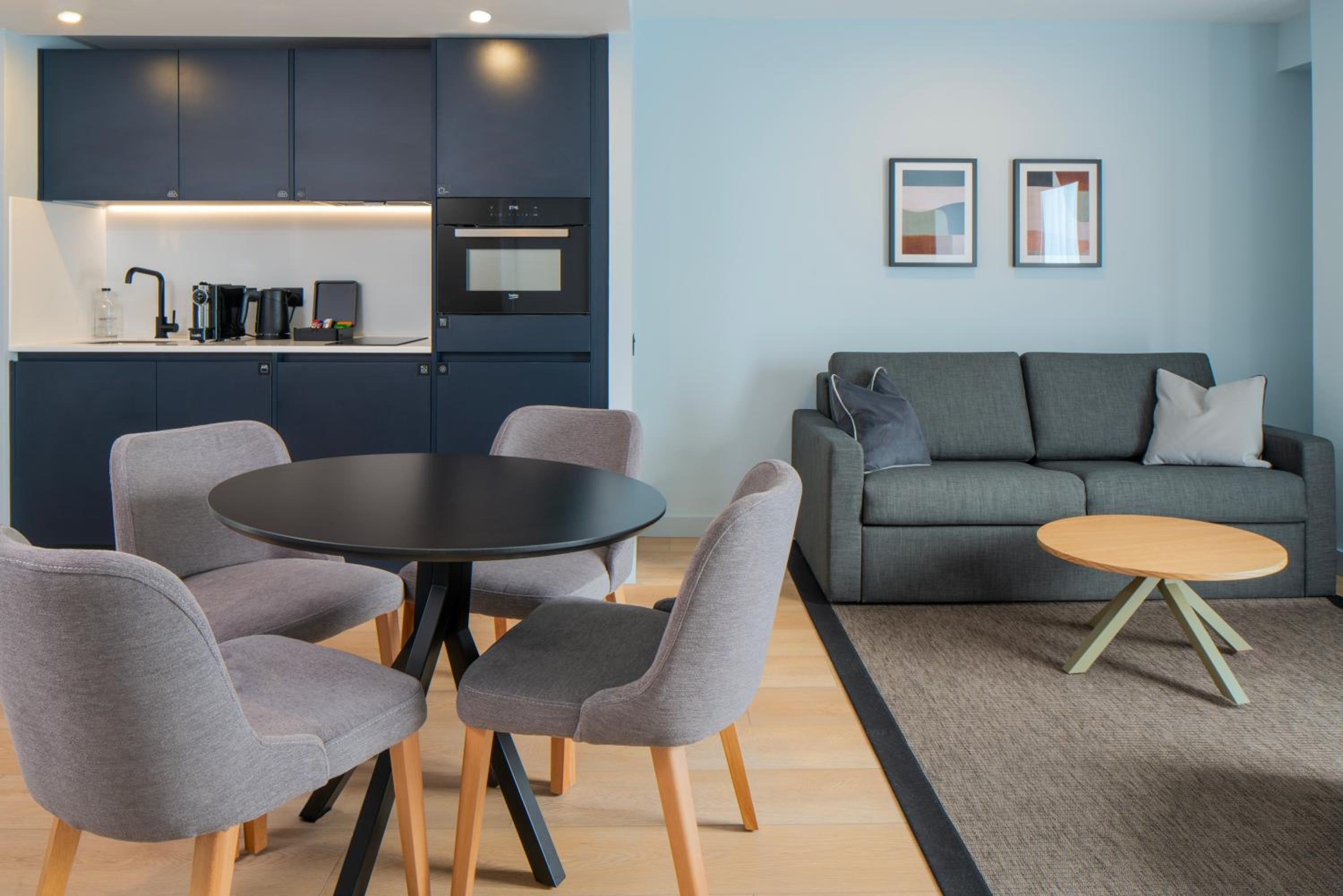 Classic 1 Bedroom Apartment - Photo 4