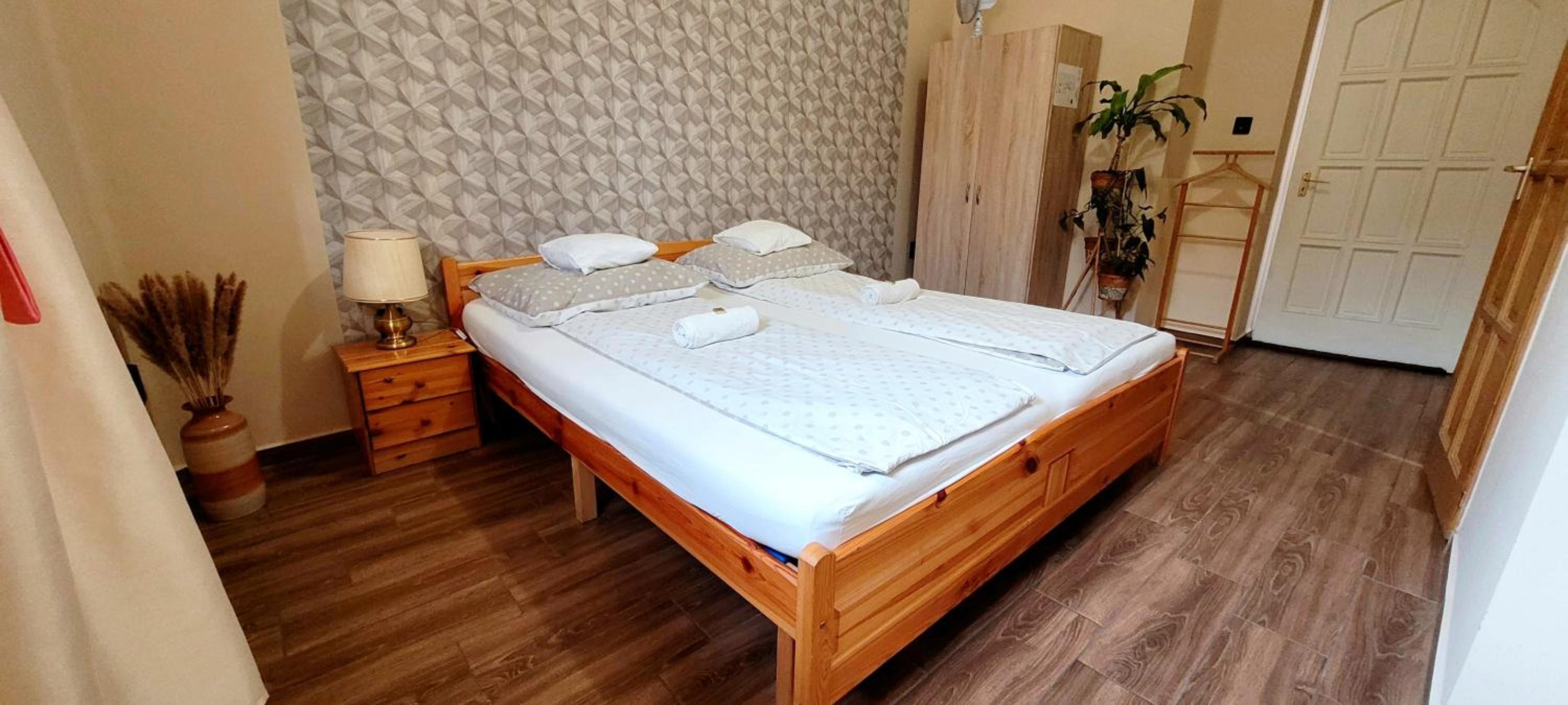 Double Room with Private Bathroom photo 3