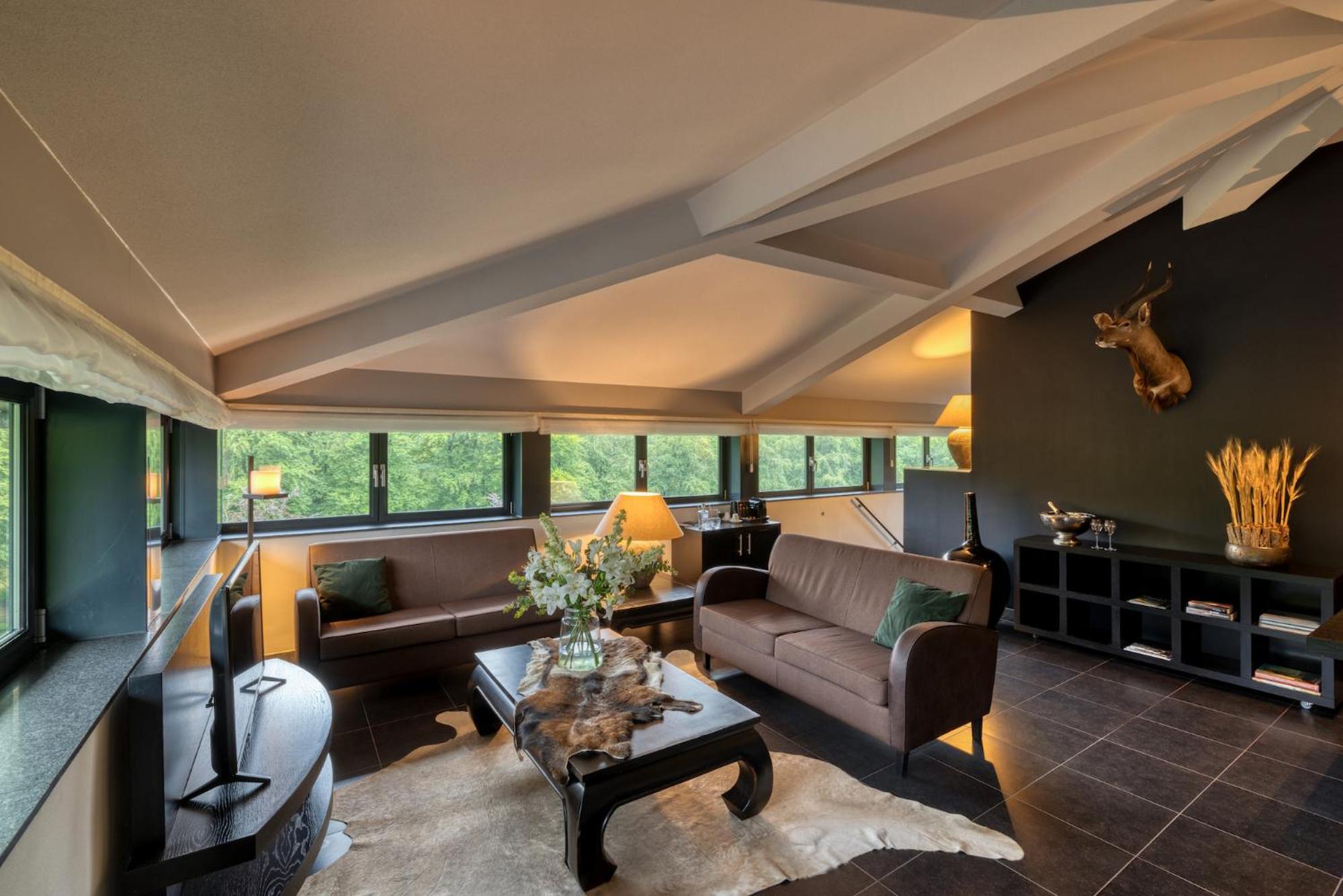Tower Suite - Photo 5