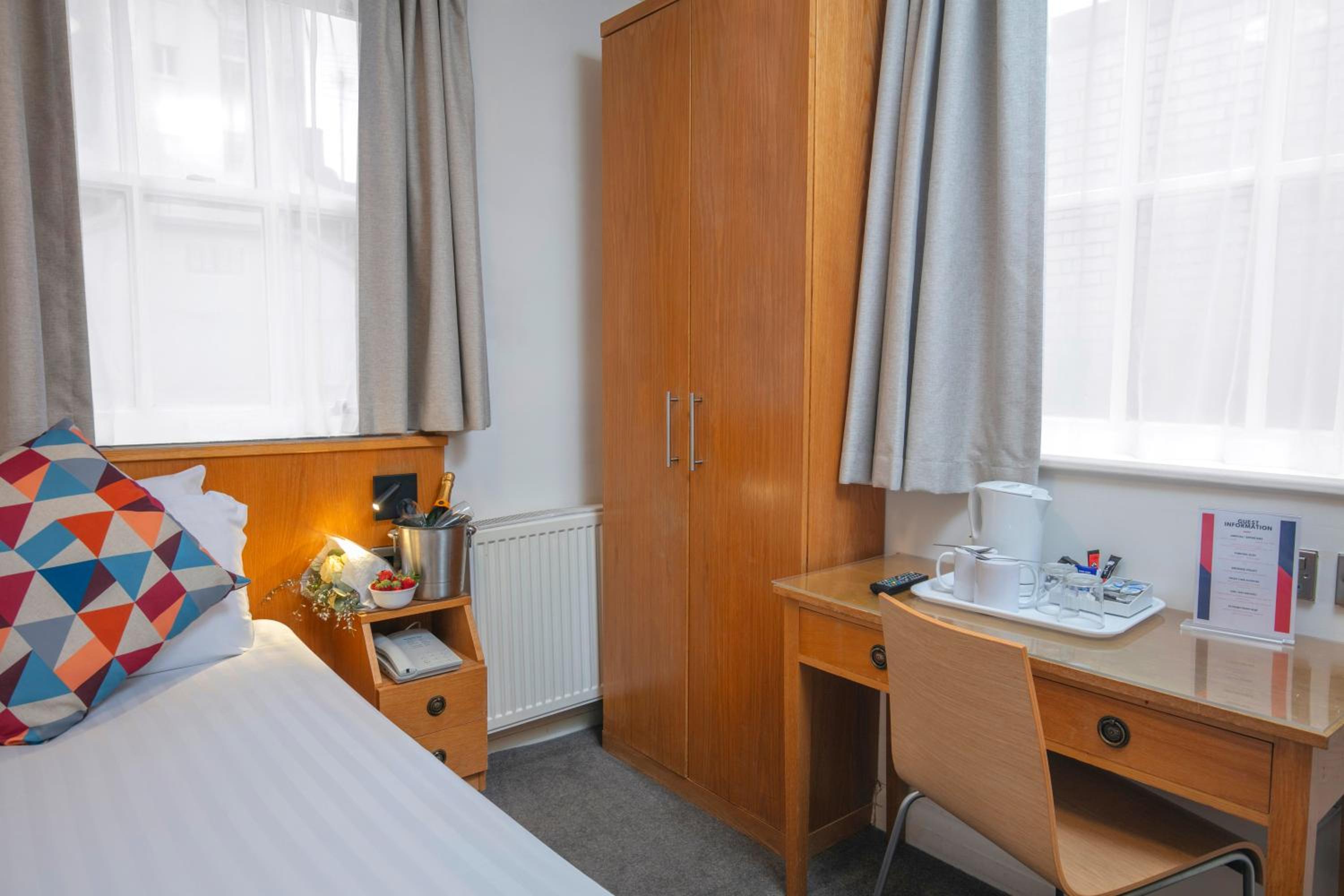Cozy Double Room photo 1