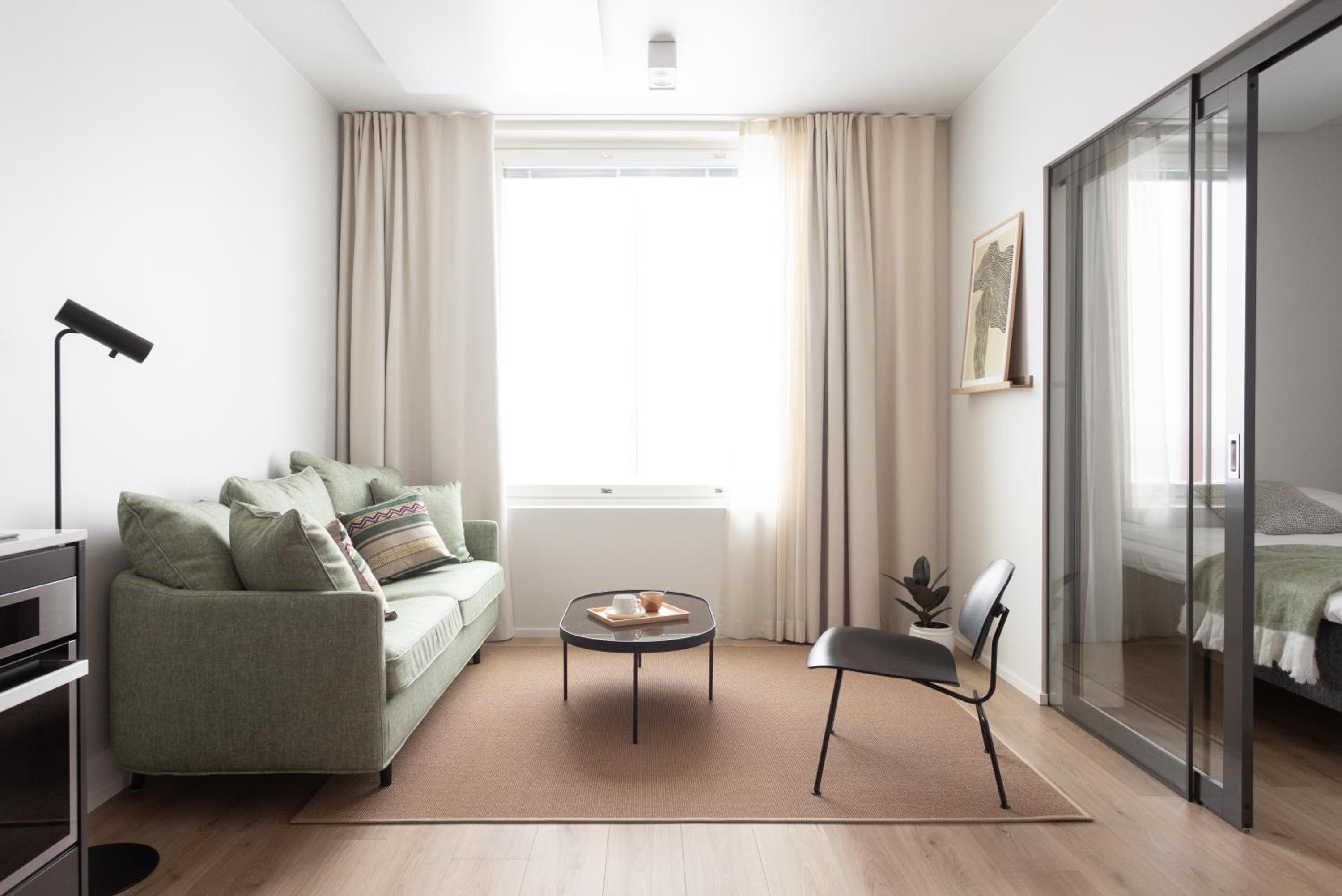 Large-studio upper floors