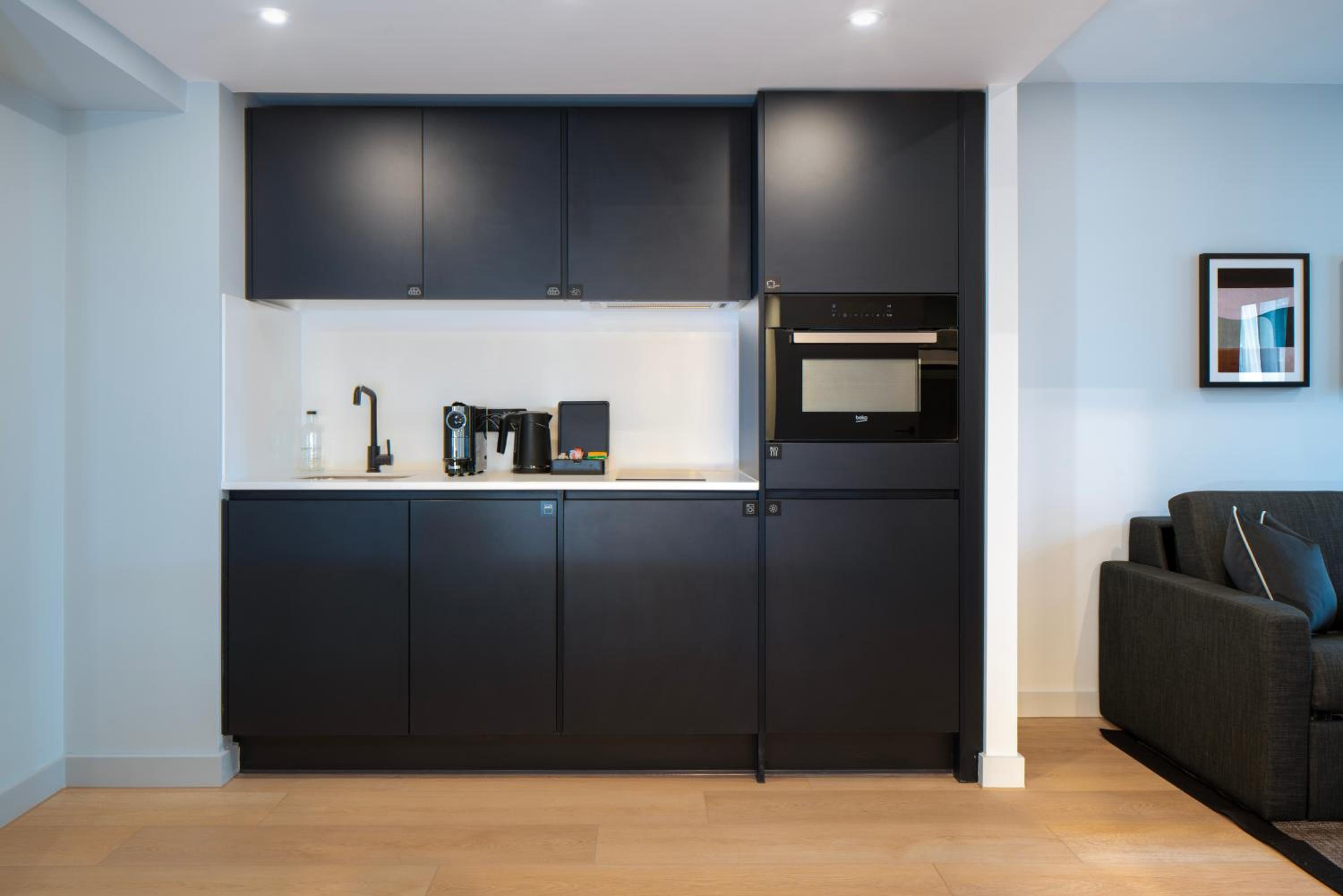 Accessible One Bedroom Apartment - Photo 4