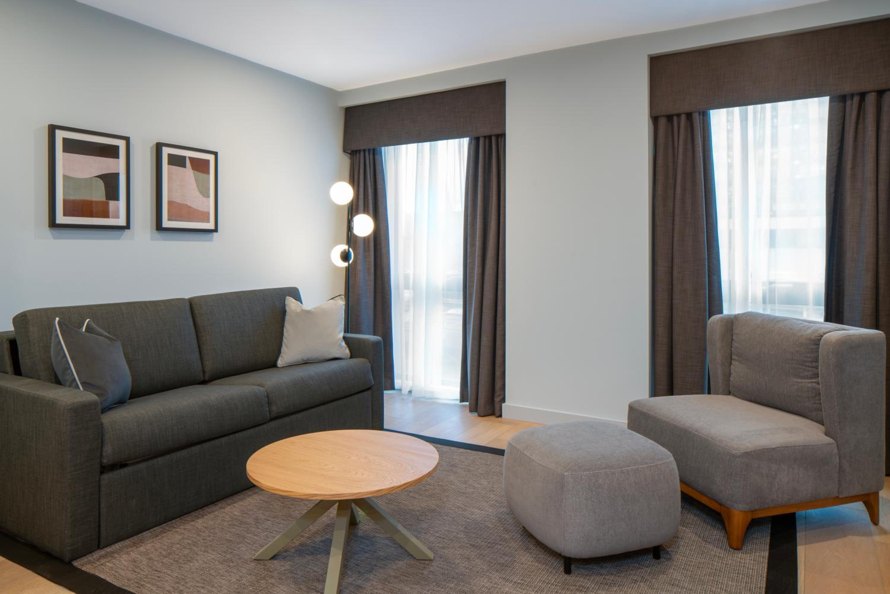 Accessible One Bedroom Apartment - Photo 6
