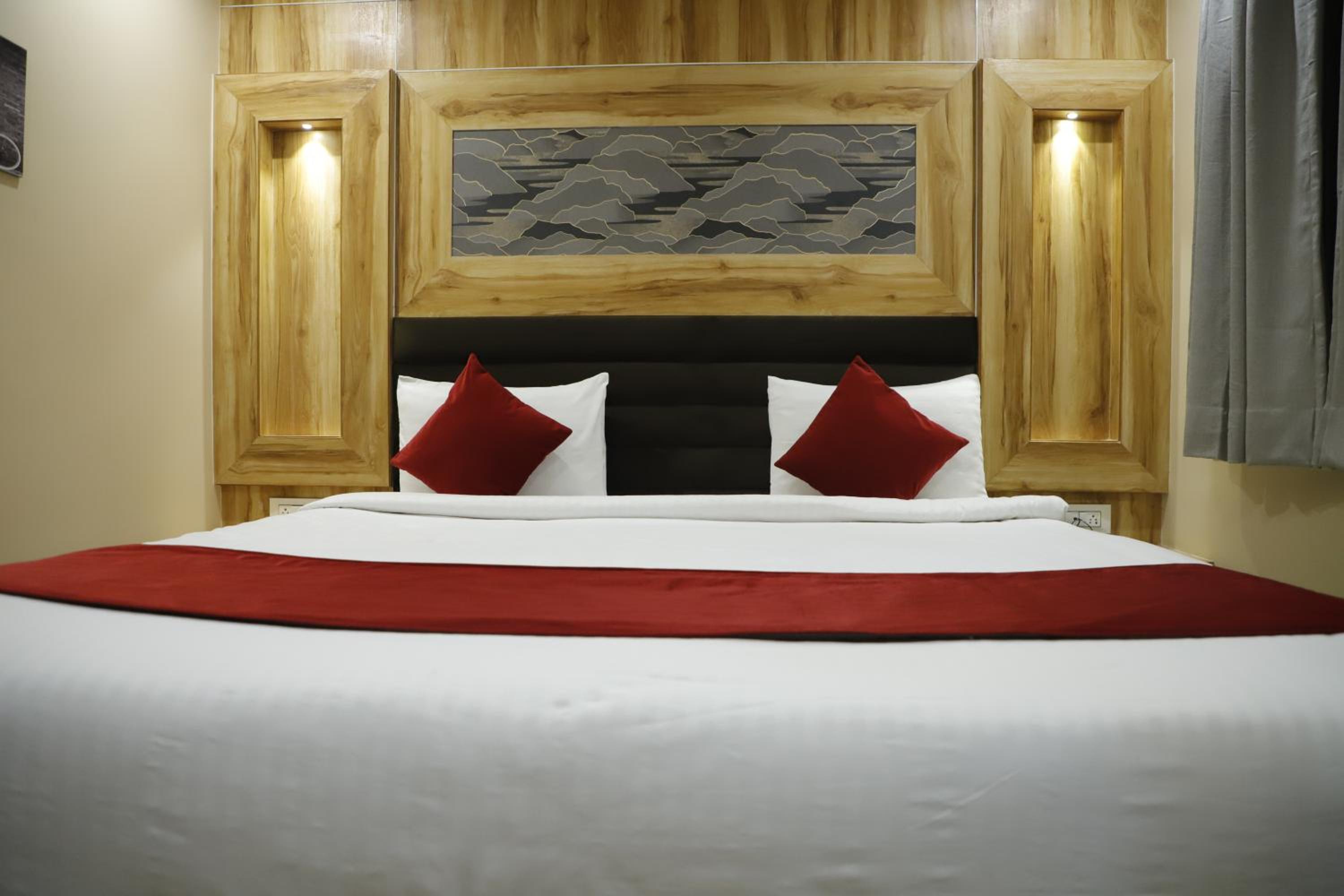 Standard Double Room photo 3