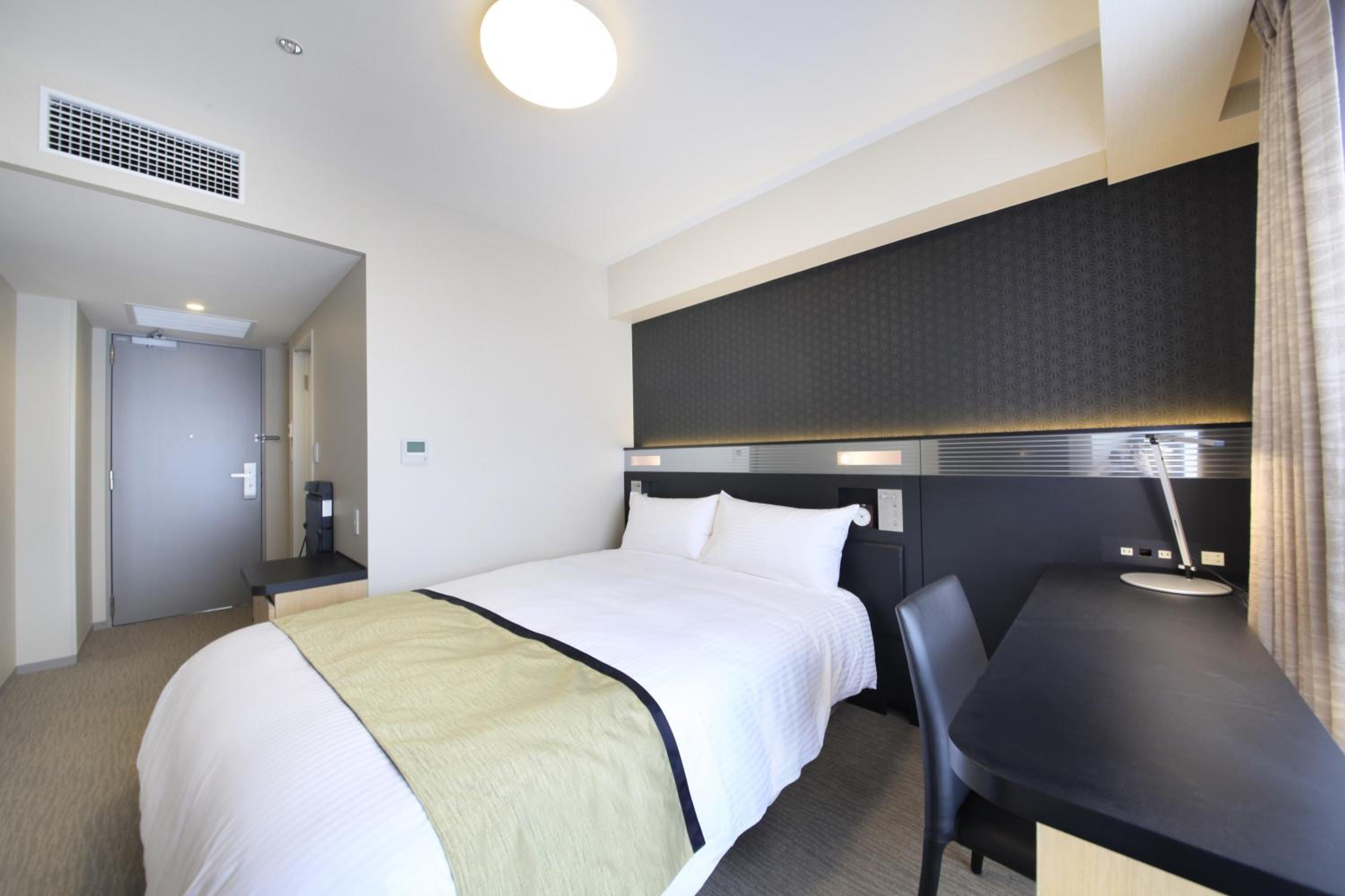 Standard Single Room - Non-Smoking