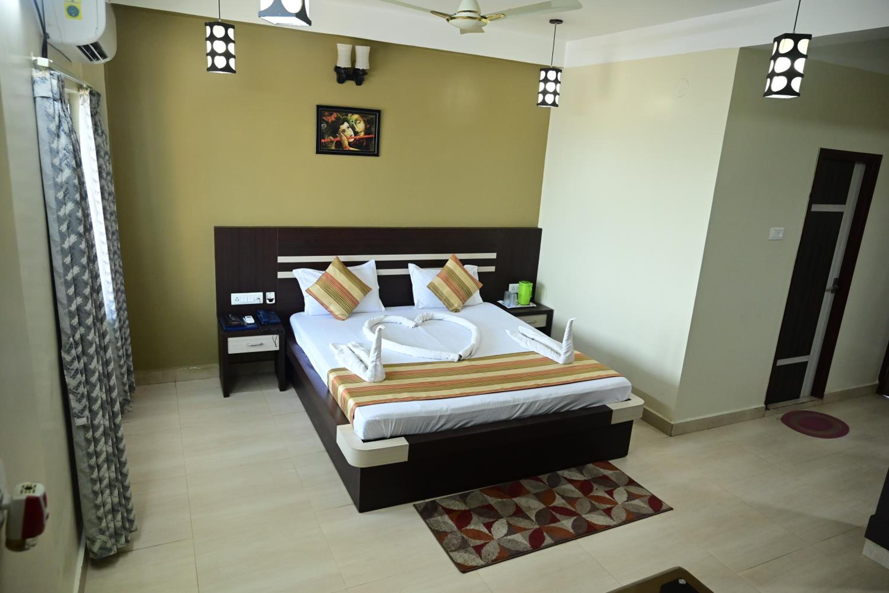 Superior King Room photo 1