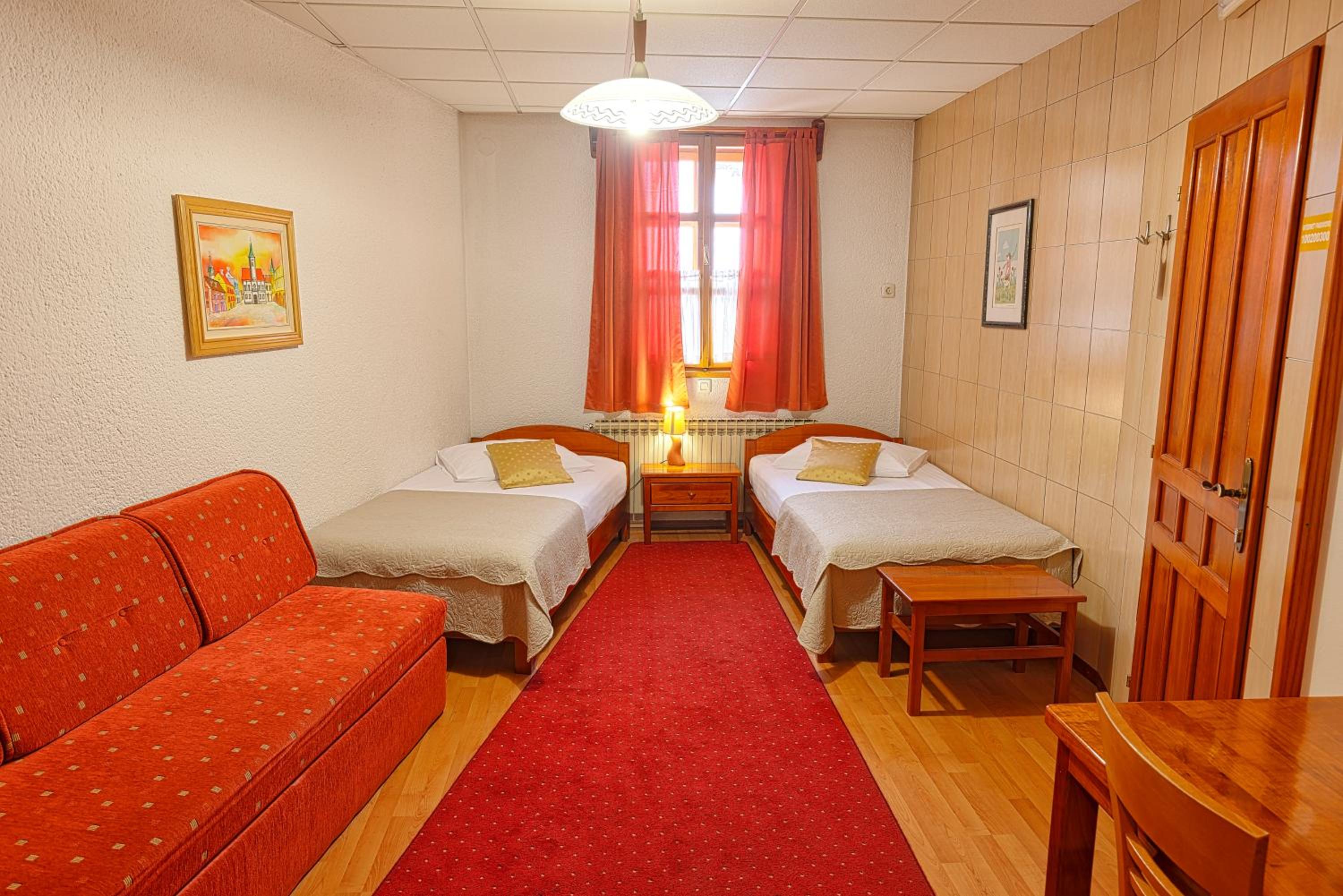 Twin Room photo 1