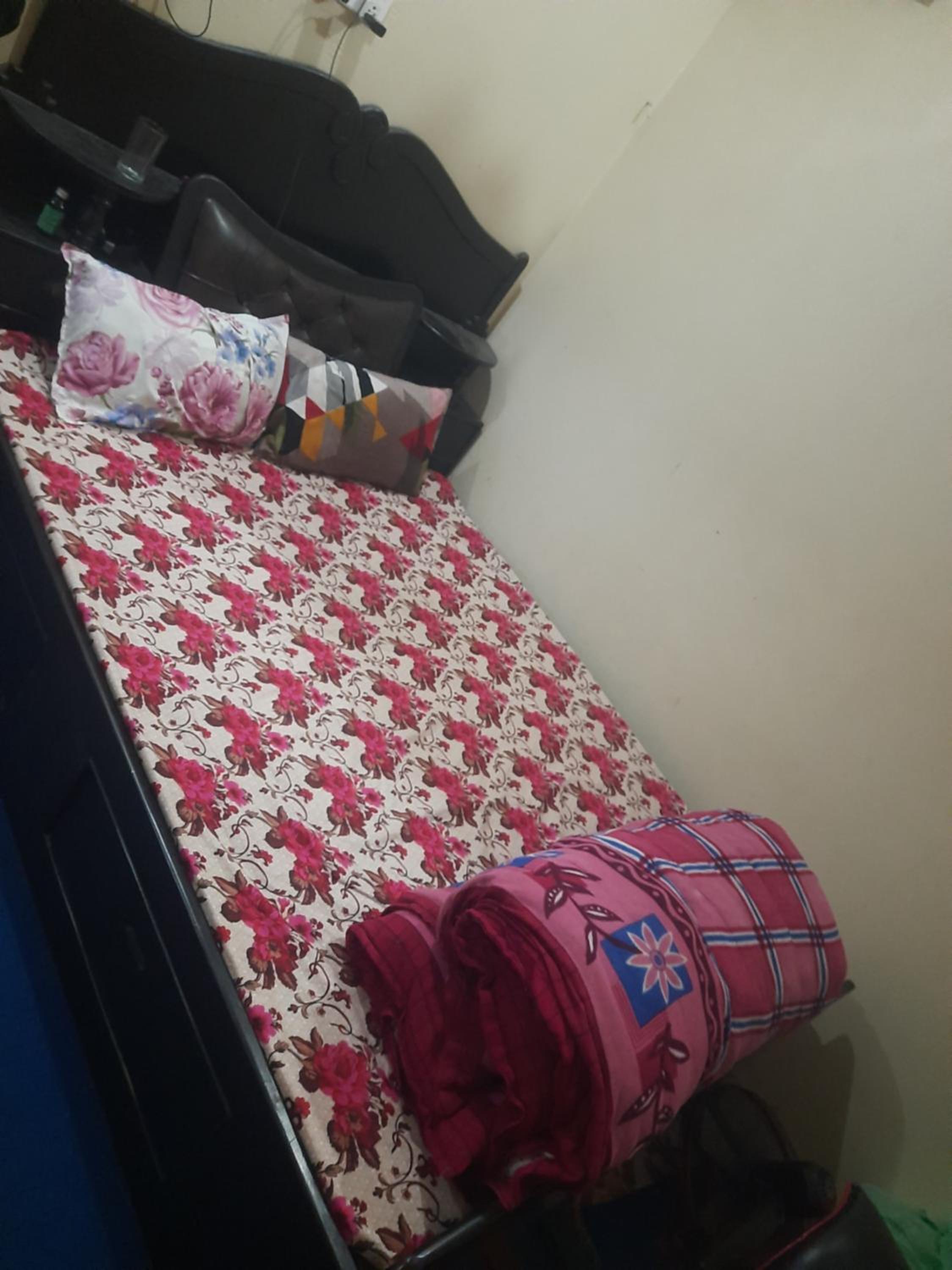 One-Bedroom House photo 2