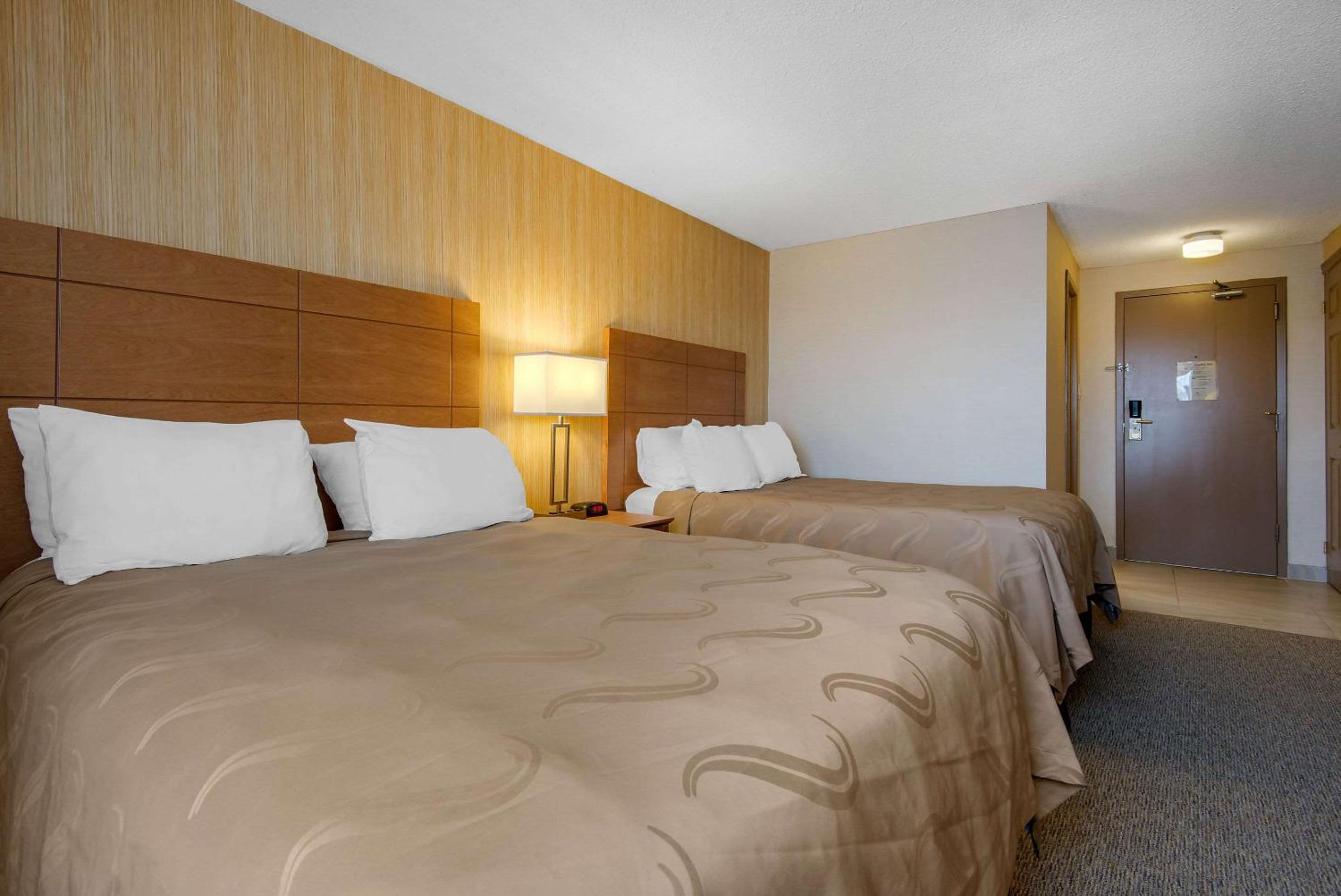 Double Room - Non-Smoking  - Photo 3