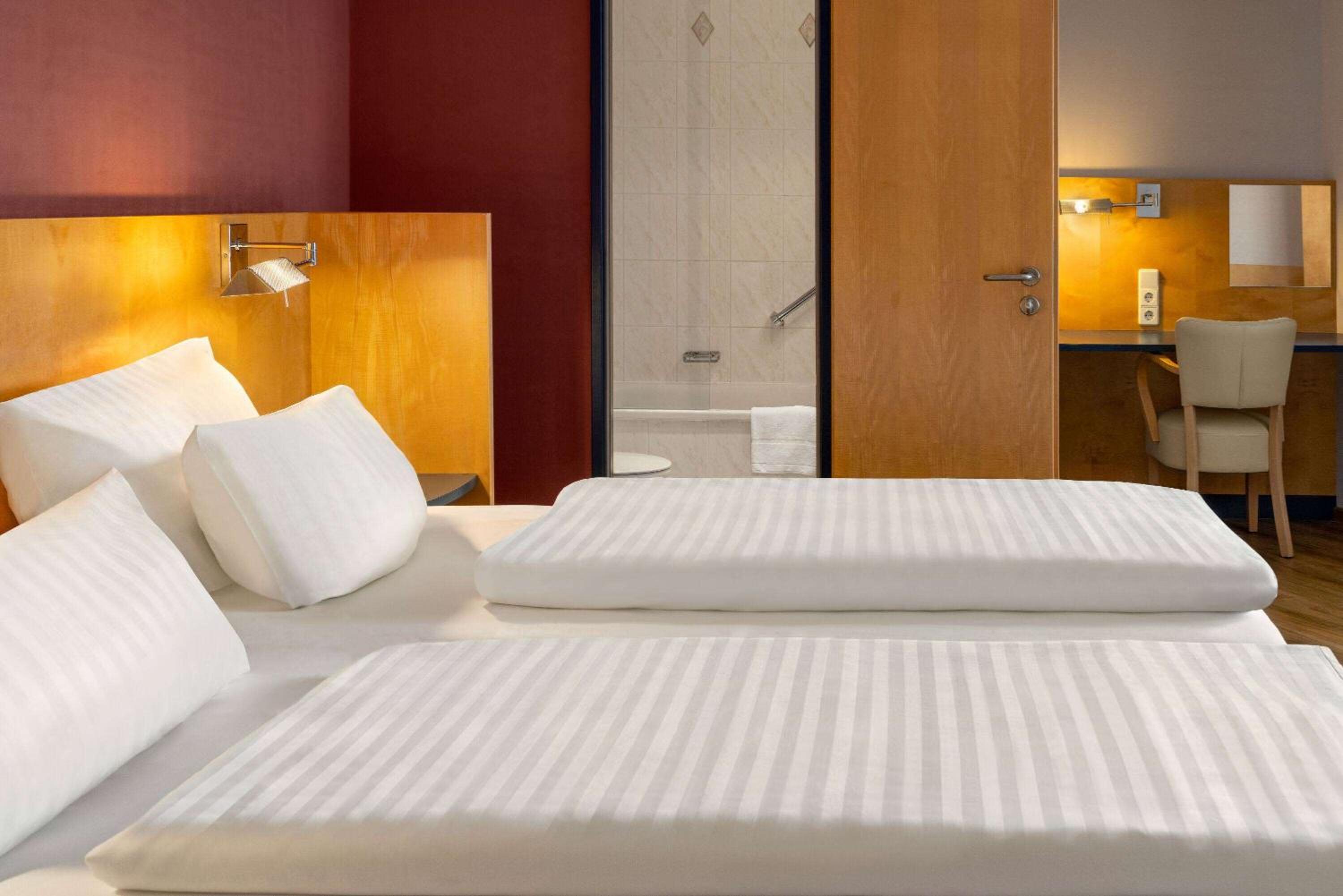 Comfort Twin Room photo 1
