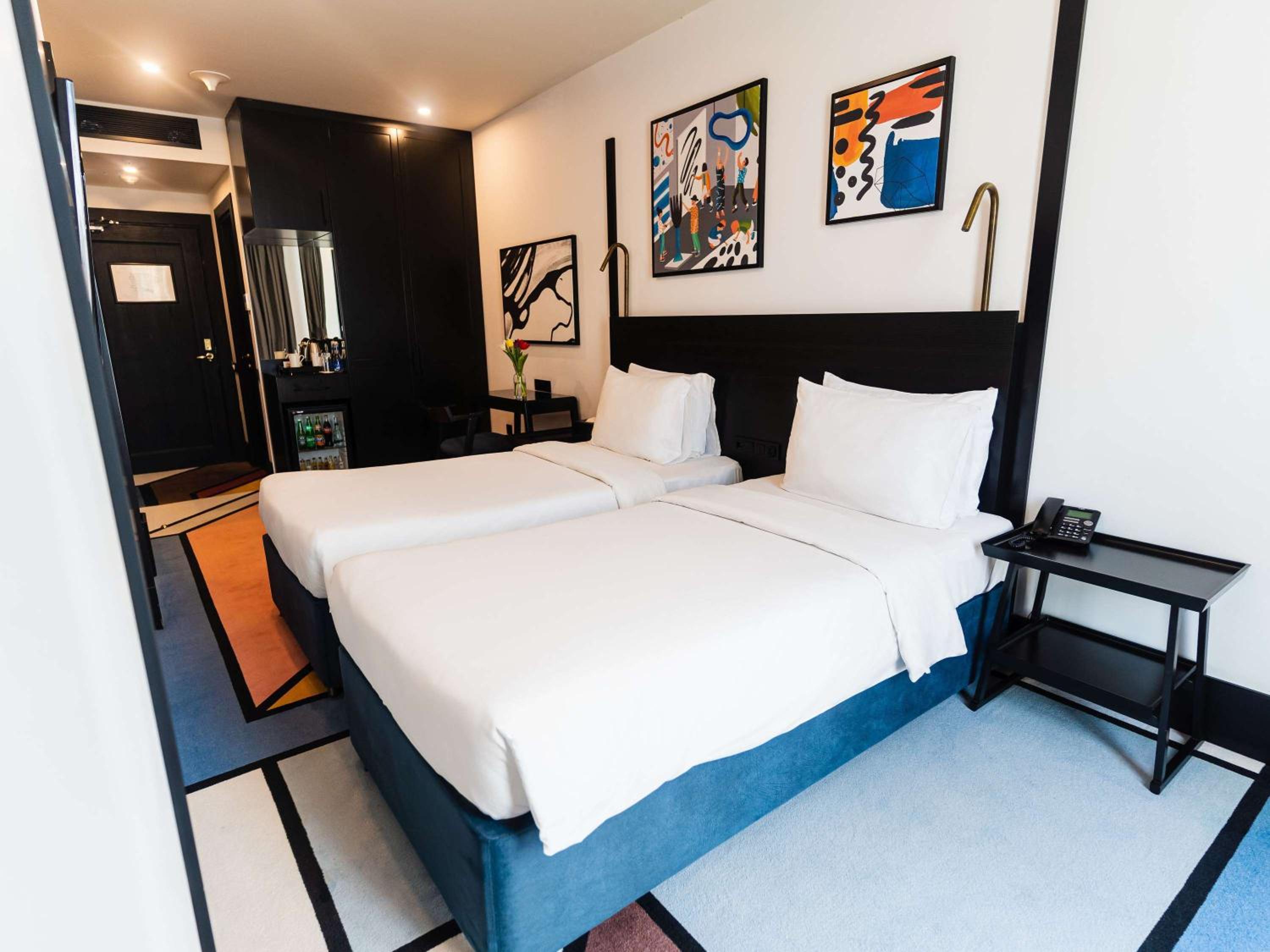 Standard Twin Room photo 3