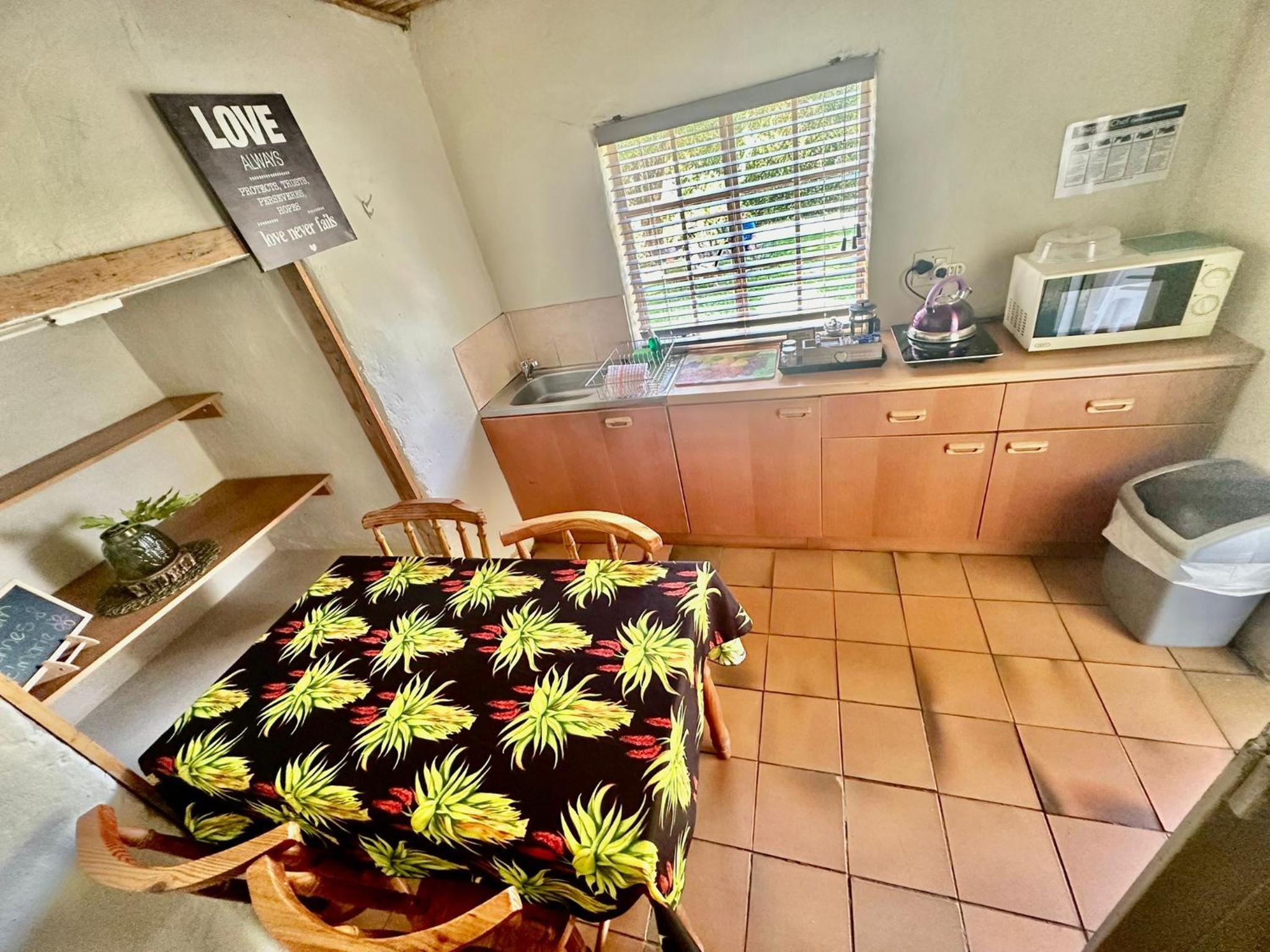 Green Cottage - Photo 9