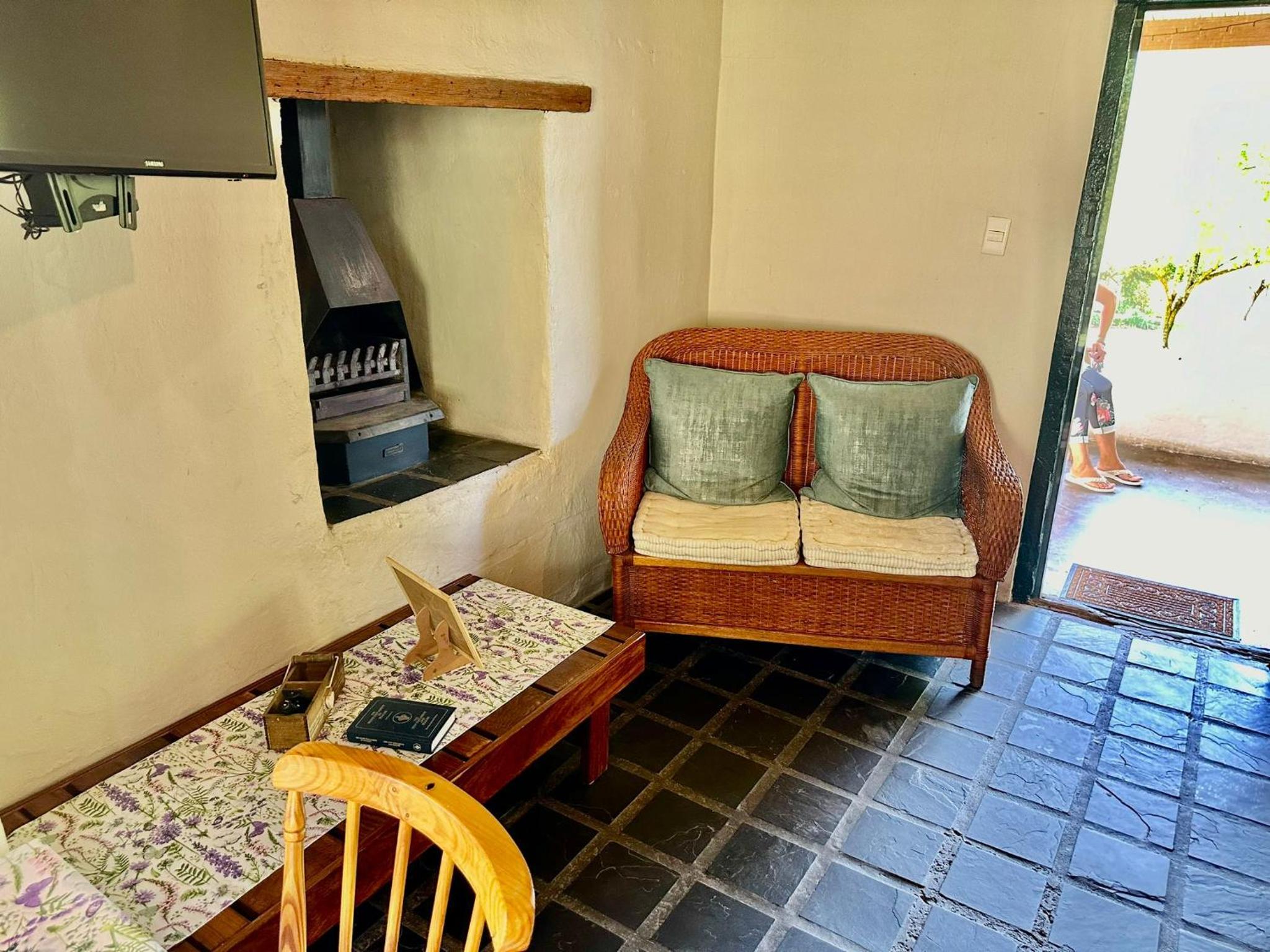 Lavender Cottage - Photo 9