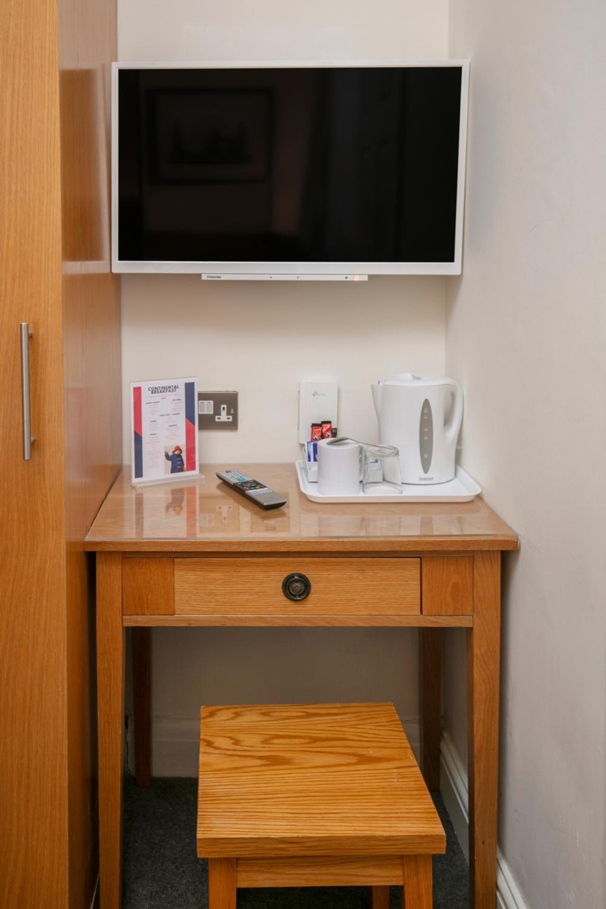 Standard Single Room - Non-Smoking photo 3