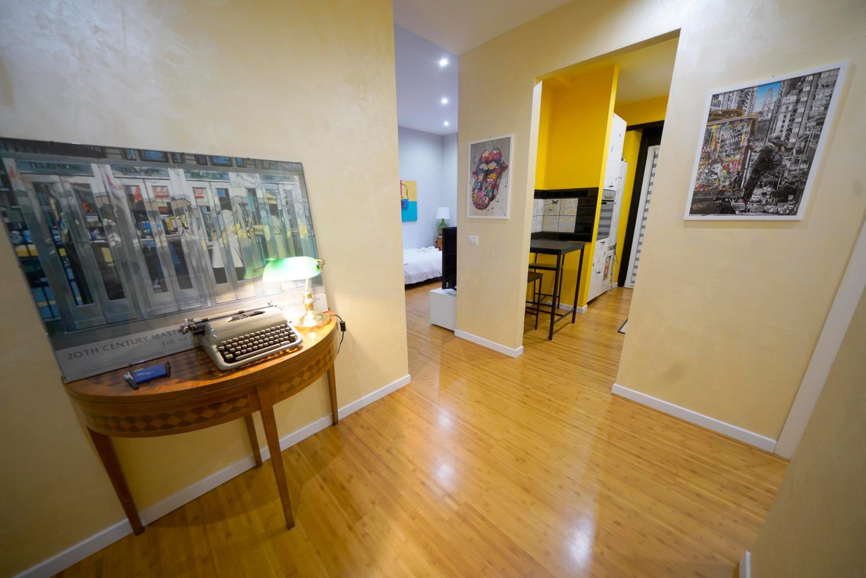 One-Bedroom Apartment