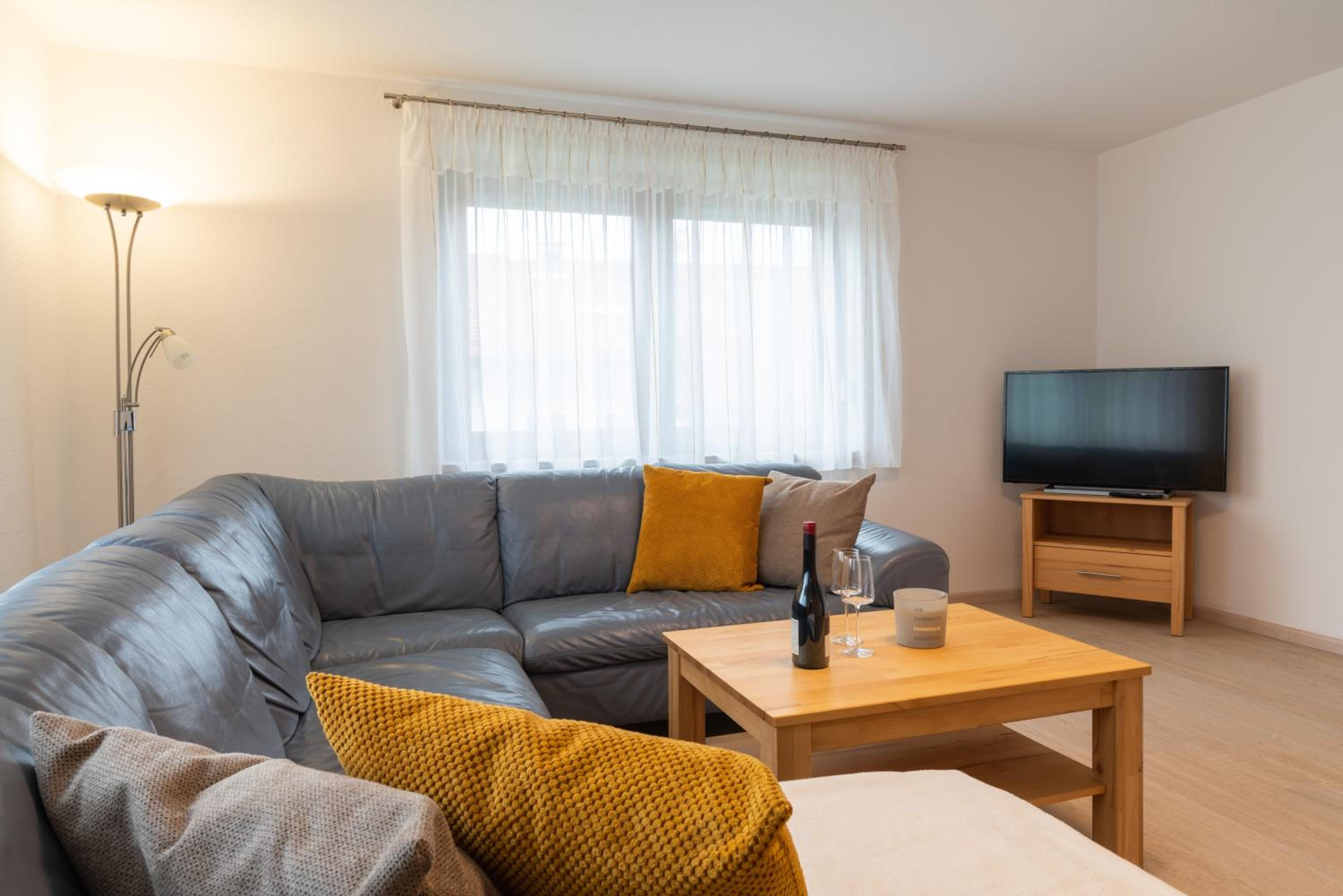 Apartment photo 1