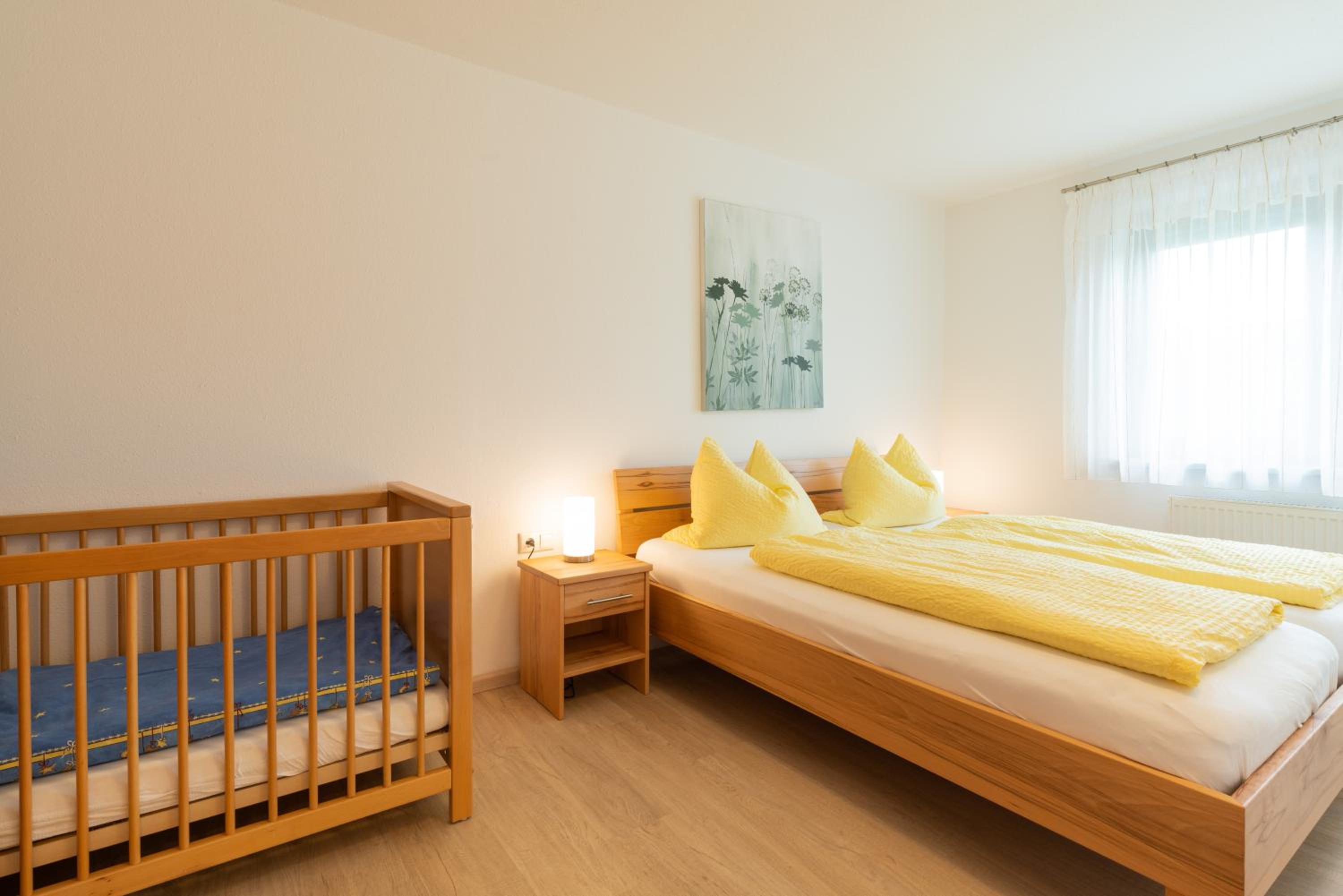 Apartment photo 2